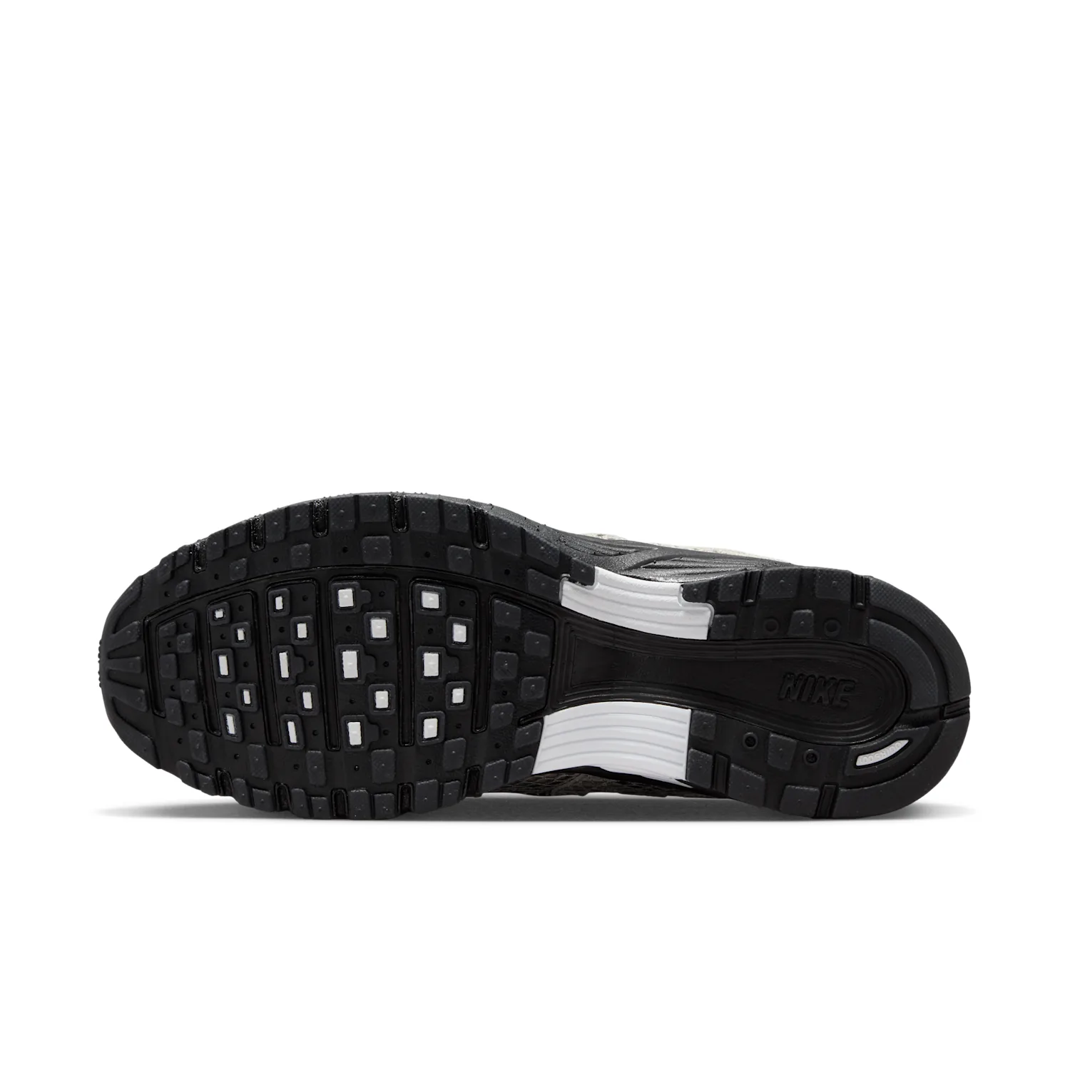 Nike P-6000 SE image 2