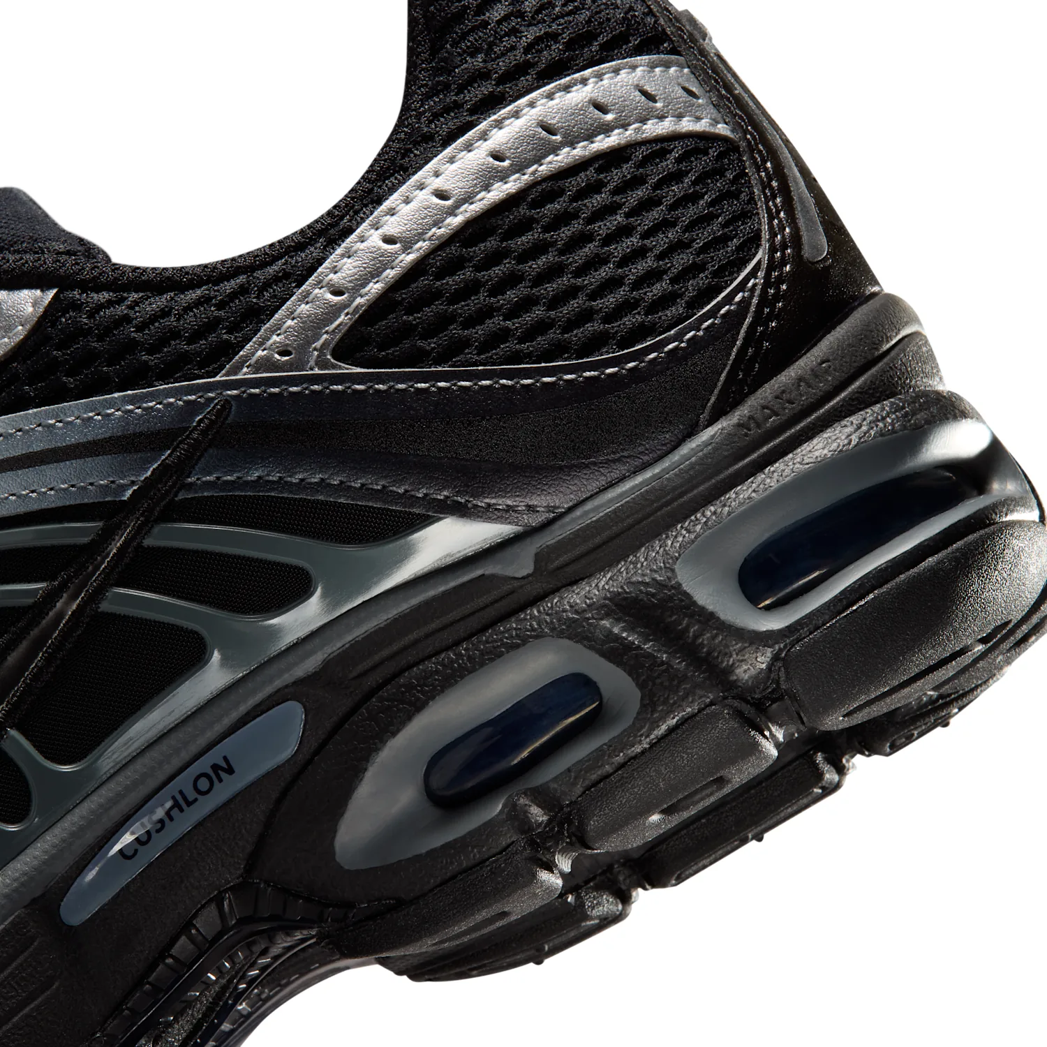 Nike Air Max Moto 2K image 8