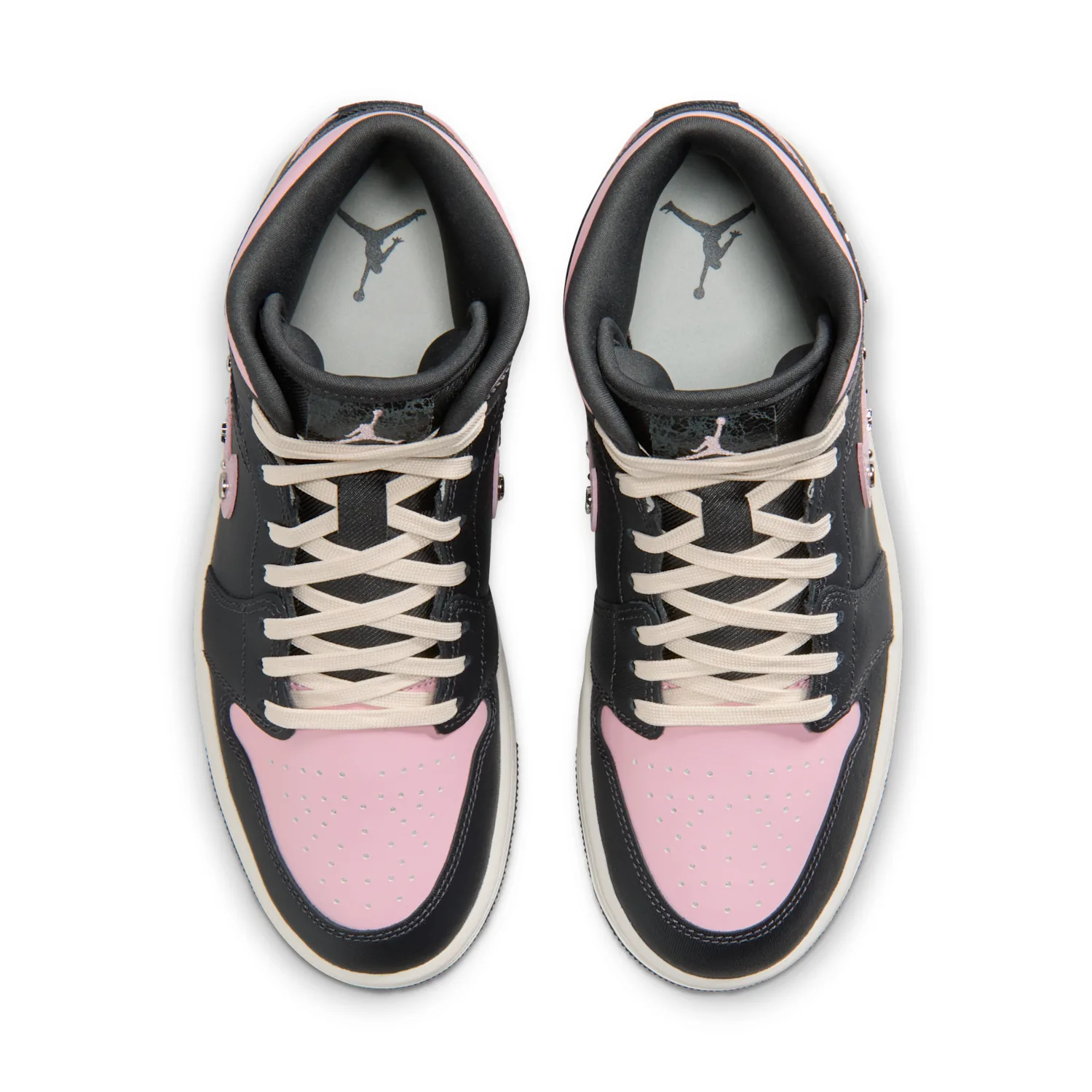 Air Jordan 1 Mid SE image 4