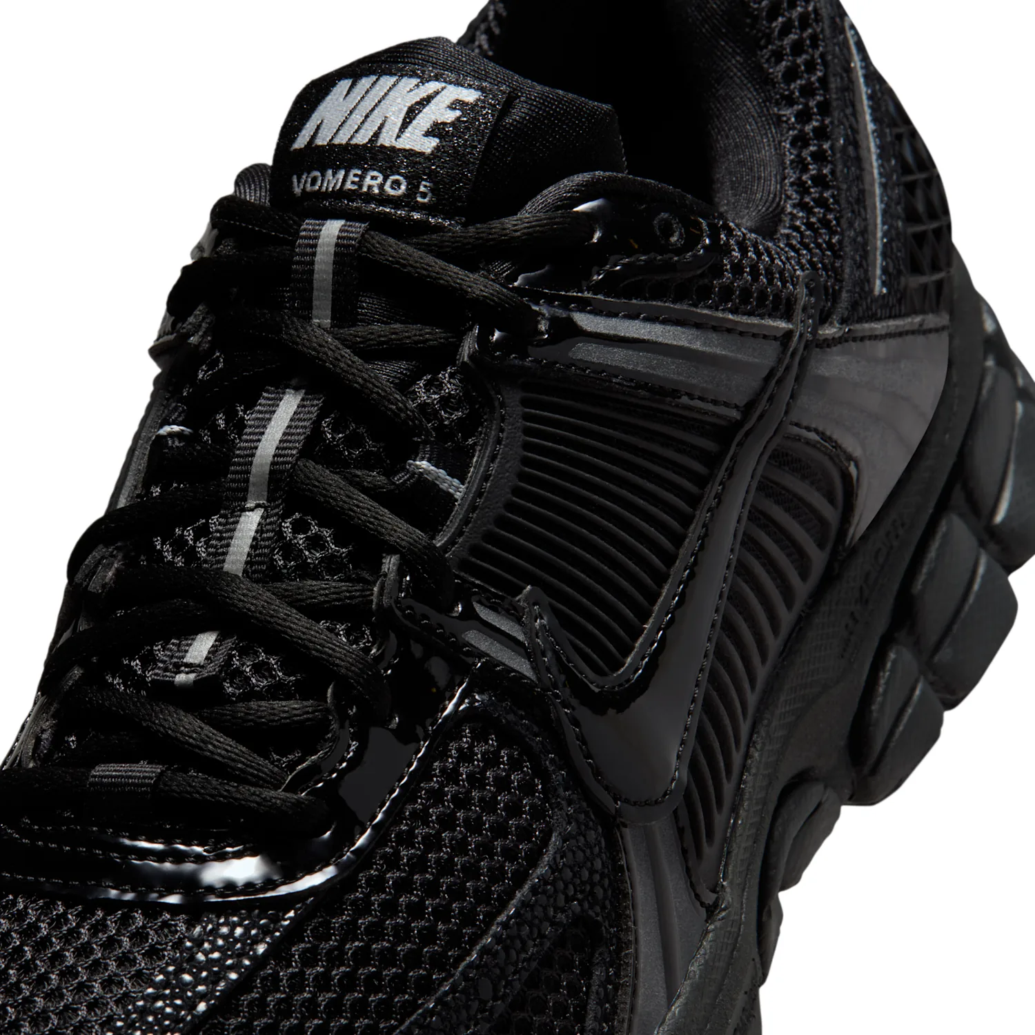 Nike Zoom Vomero 5 image 7