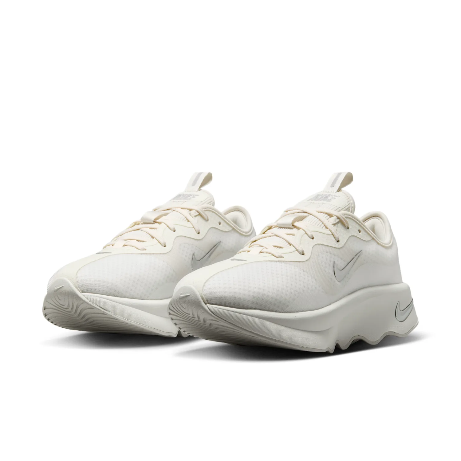 Nike Motiva 2 image 5