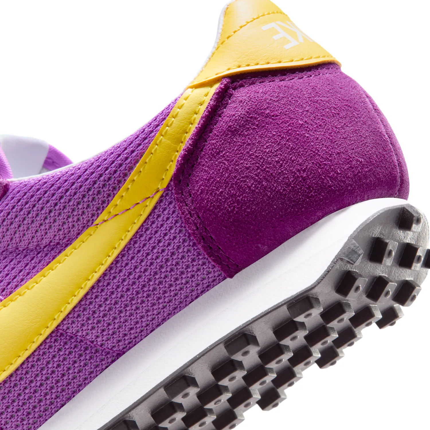 Nike LD-1000 x Stranger Things image 13