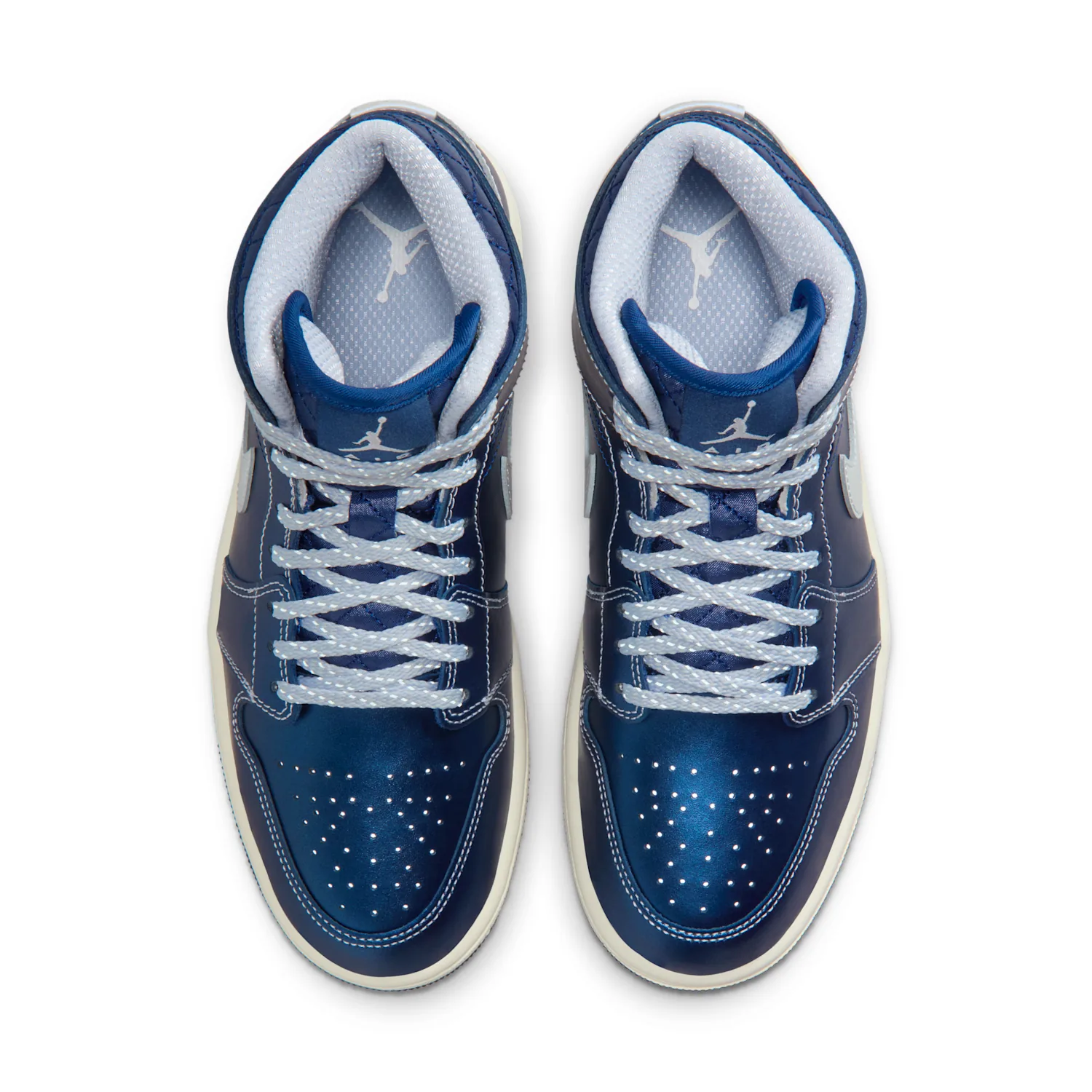 Air Jordan 1 Mid SE image 4