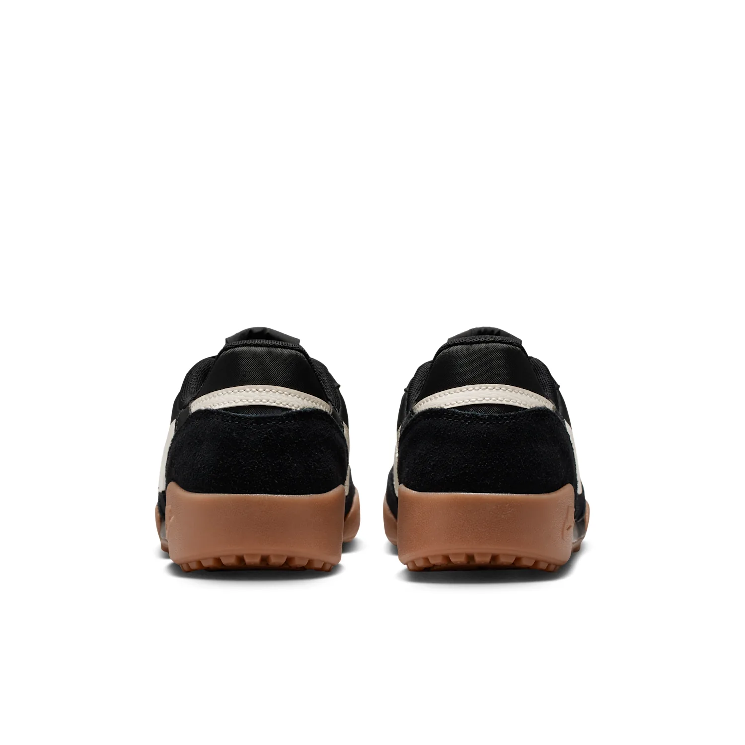 Nike Terra Manta Suede image 6