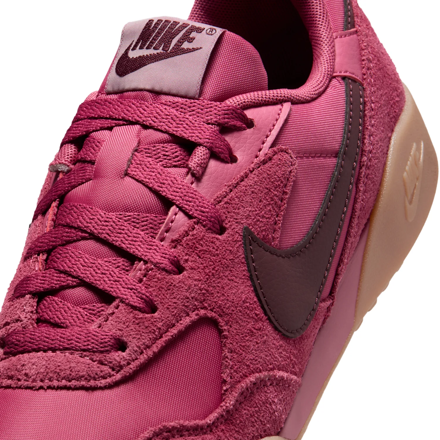 Nike Terra Manta Suede image 7