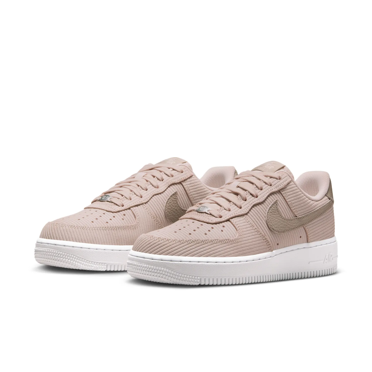 Nike Air Force 1 '07 image 5