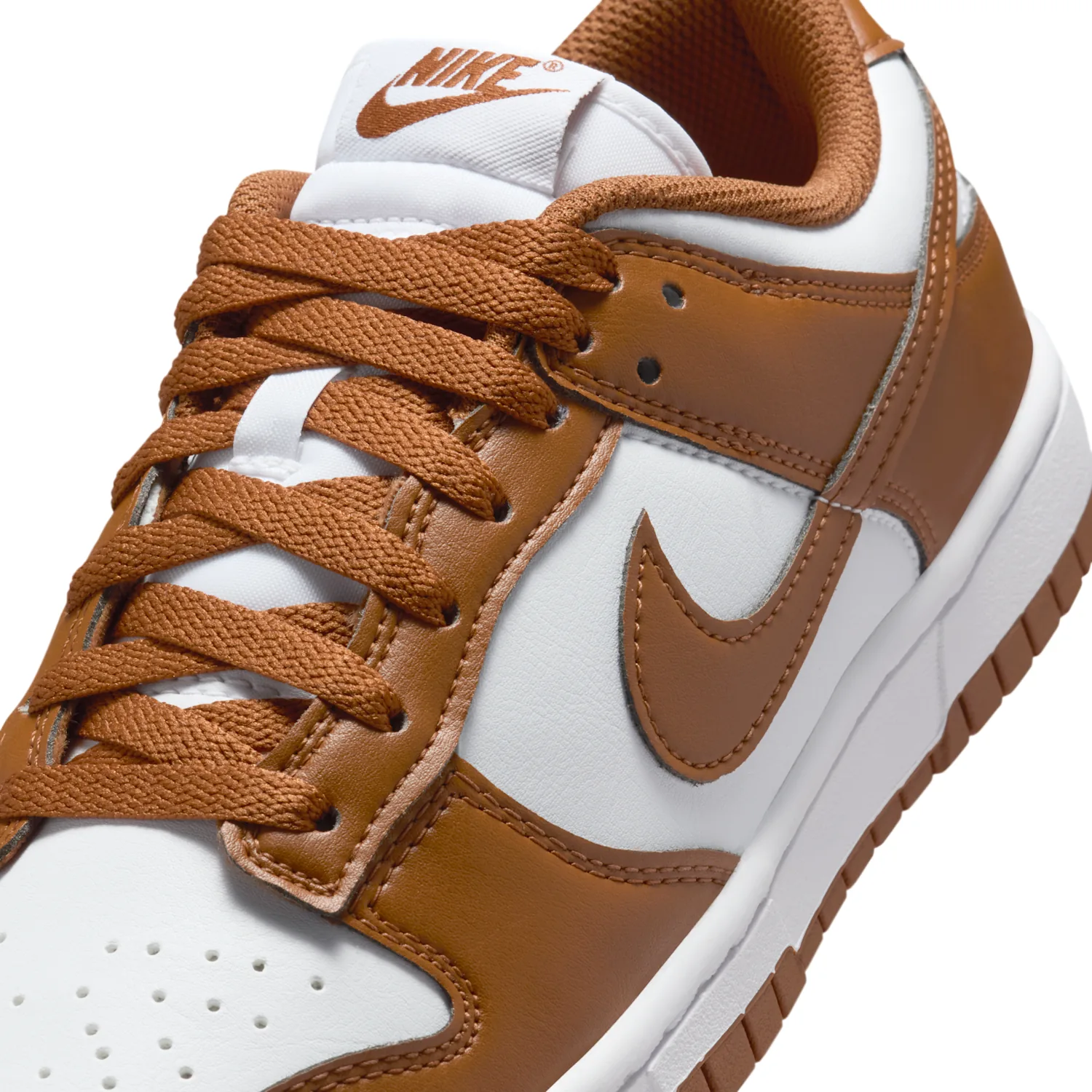 Nike Dunk Low image 7