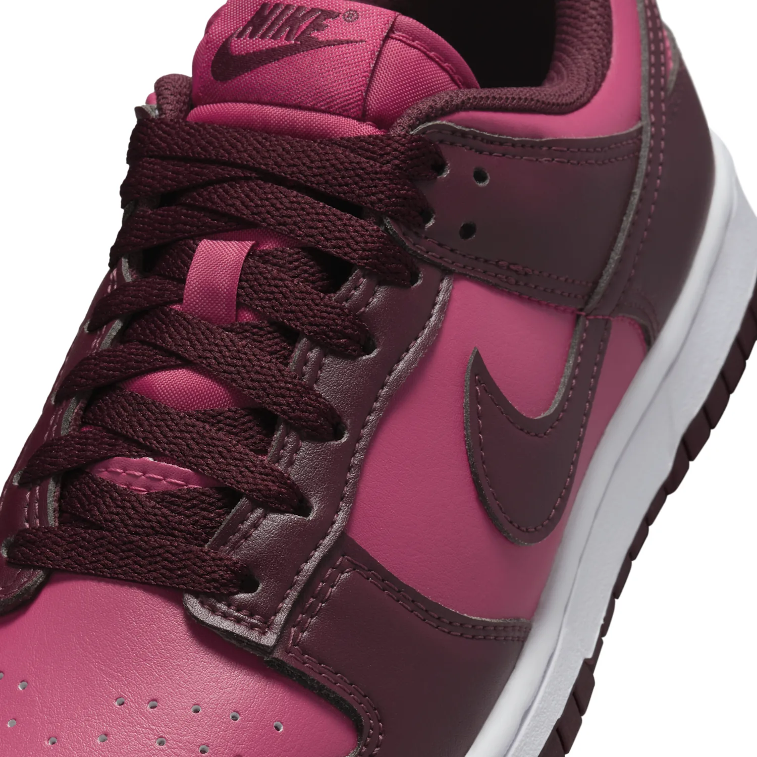 Nike Dunk Low image 7