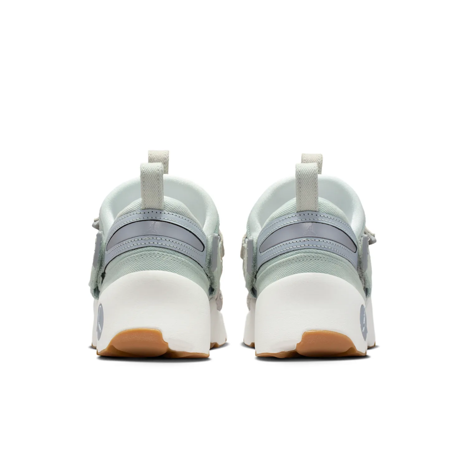 Jordan Trunner LX image 7