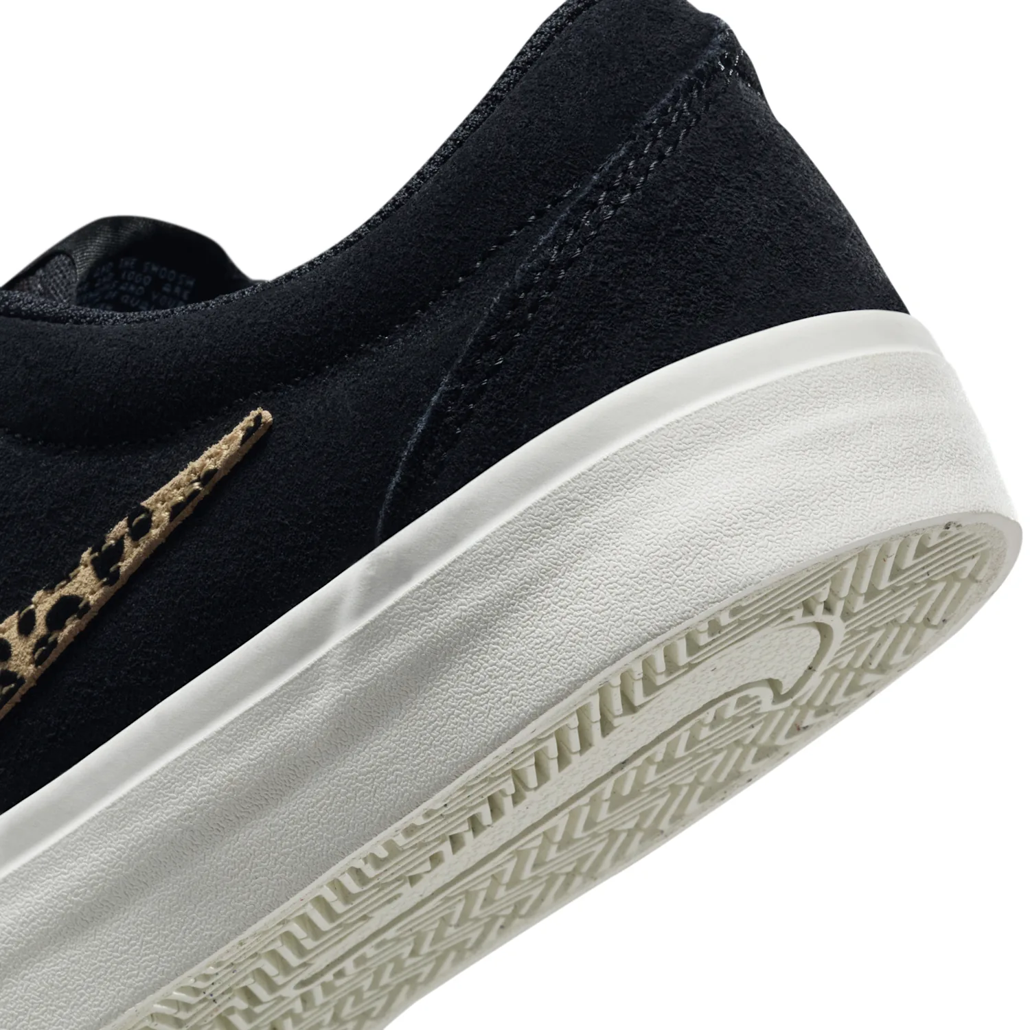 Nike Charge Suede SE image 8
