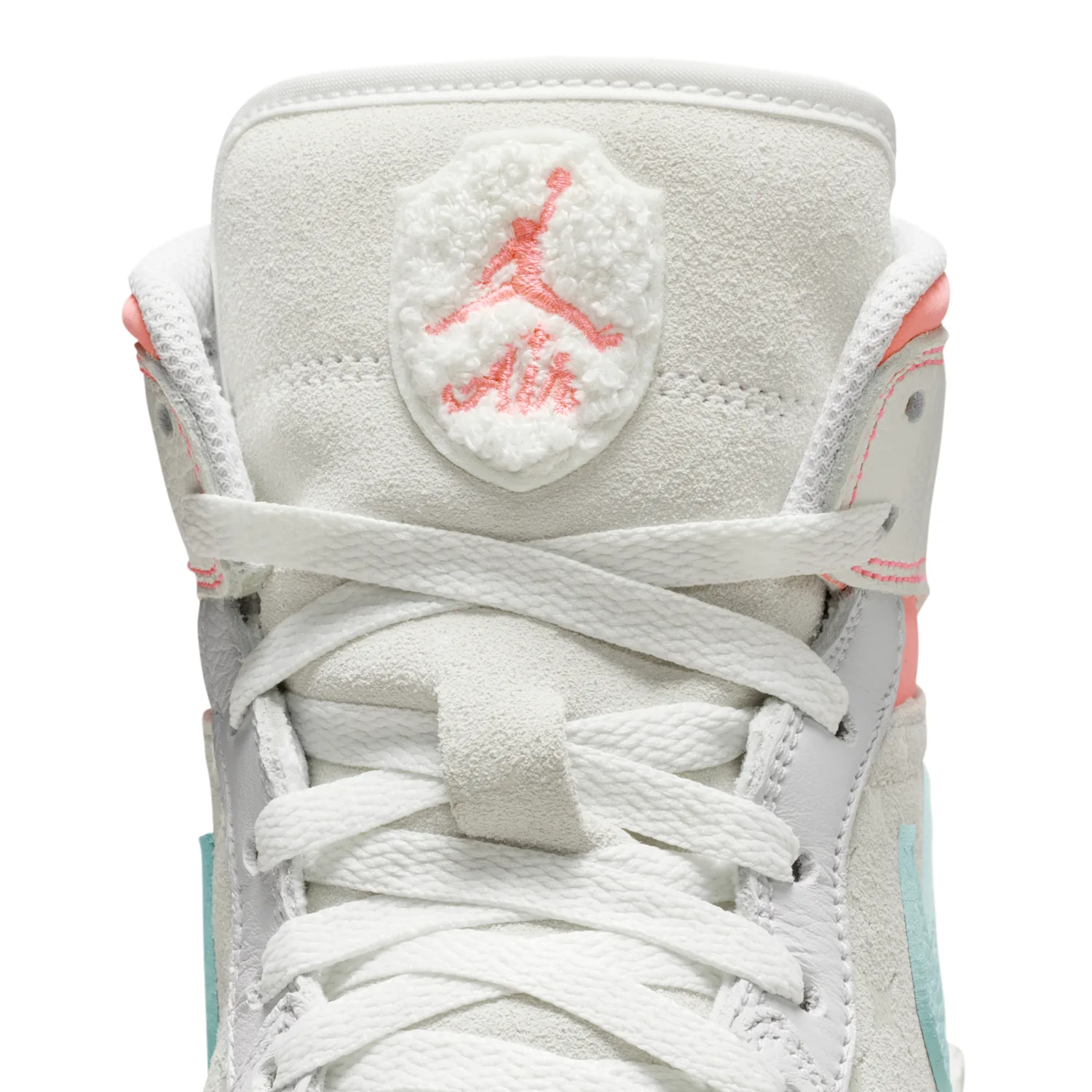 Air Jordan 1 Mid image 2