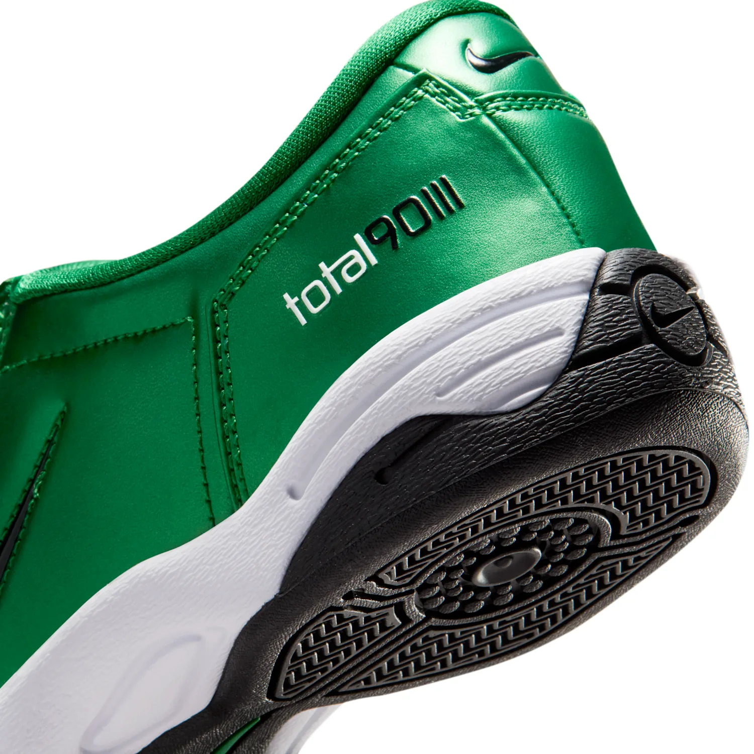 Nike Total 90 image 8