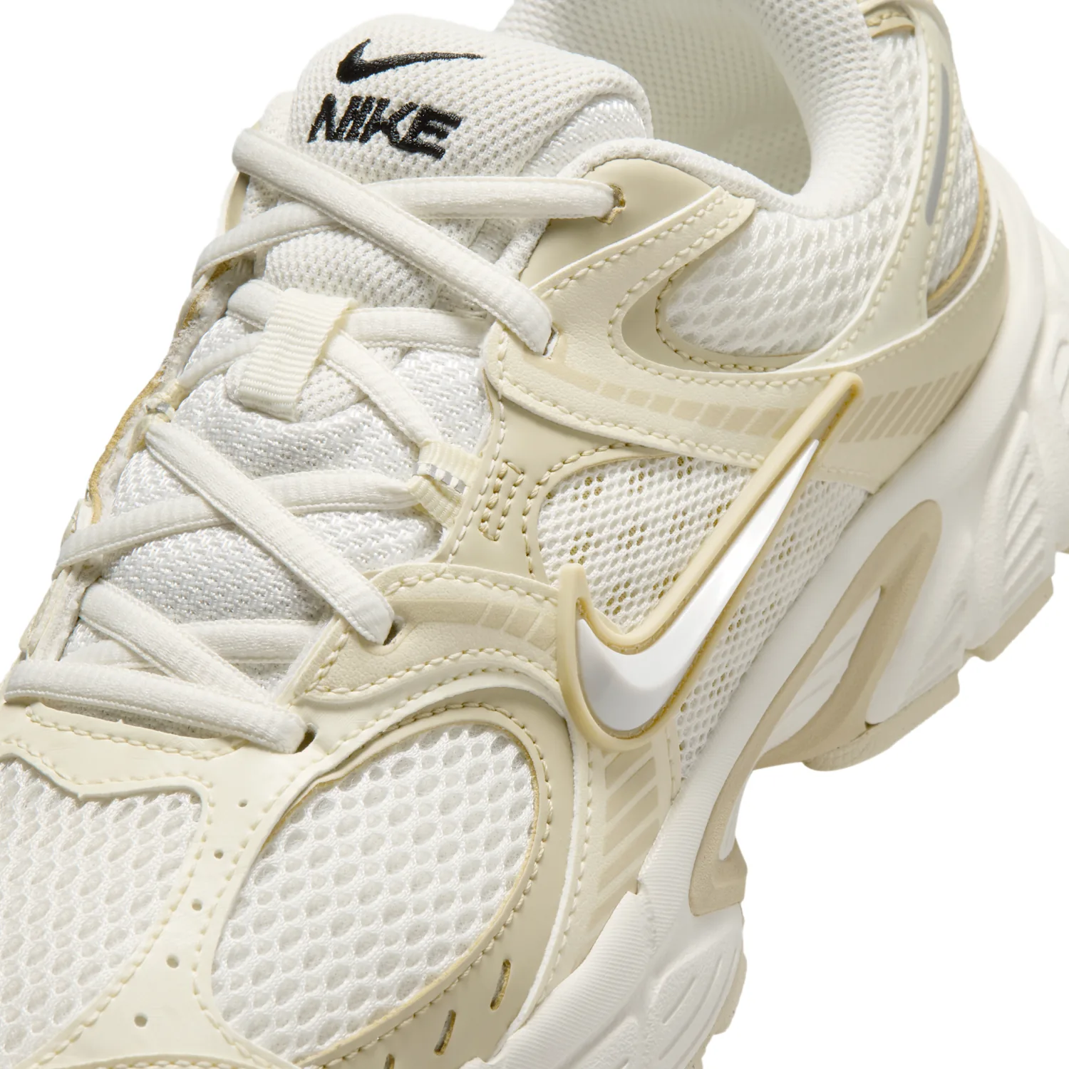 Nike V5 RNR SE image 7