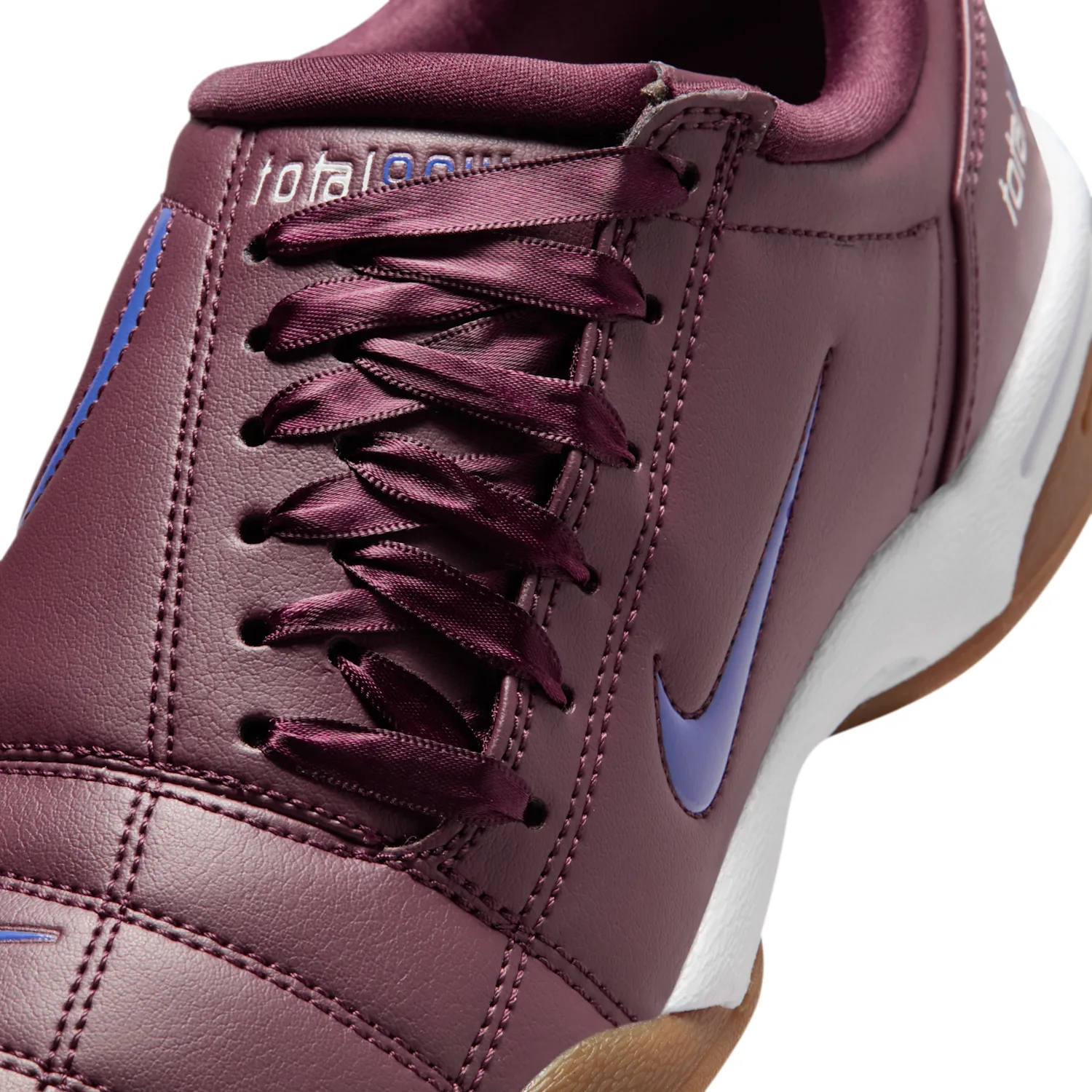 Nike Total 90 image 7