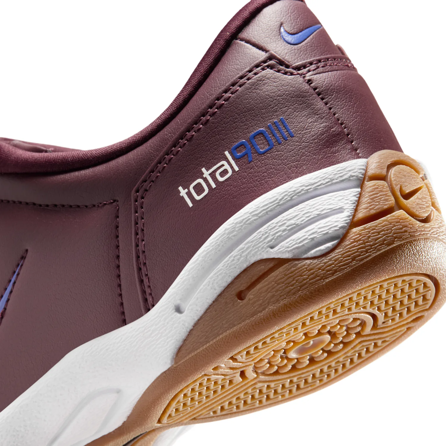 Nike Total 90 image 8