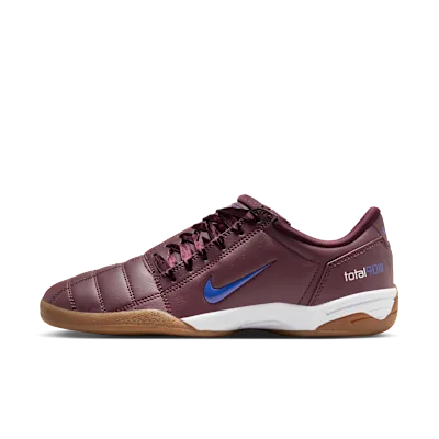 Nike Total 90