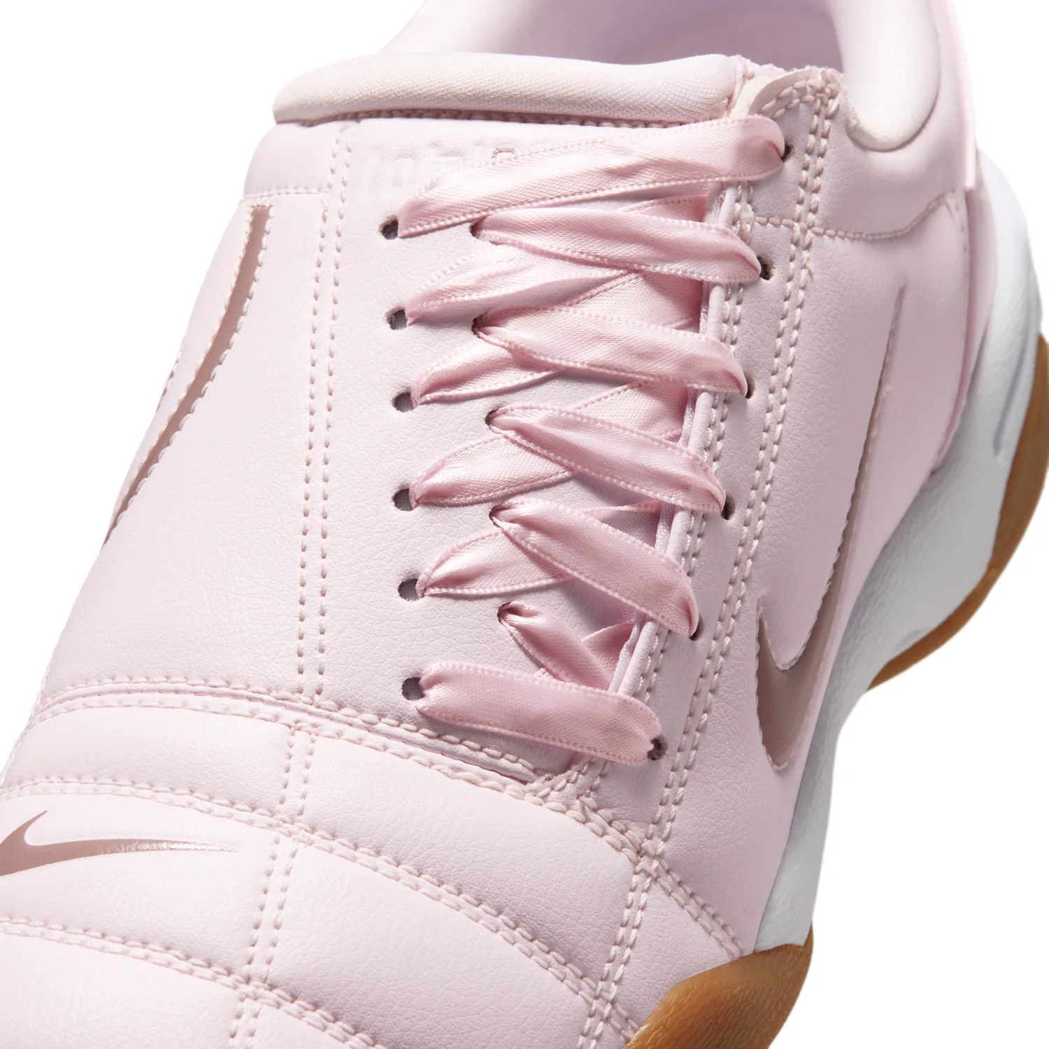 Nike Total 90 image 7