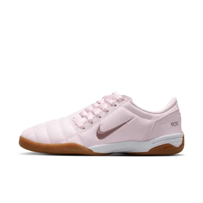 Nike Total 90