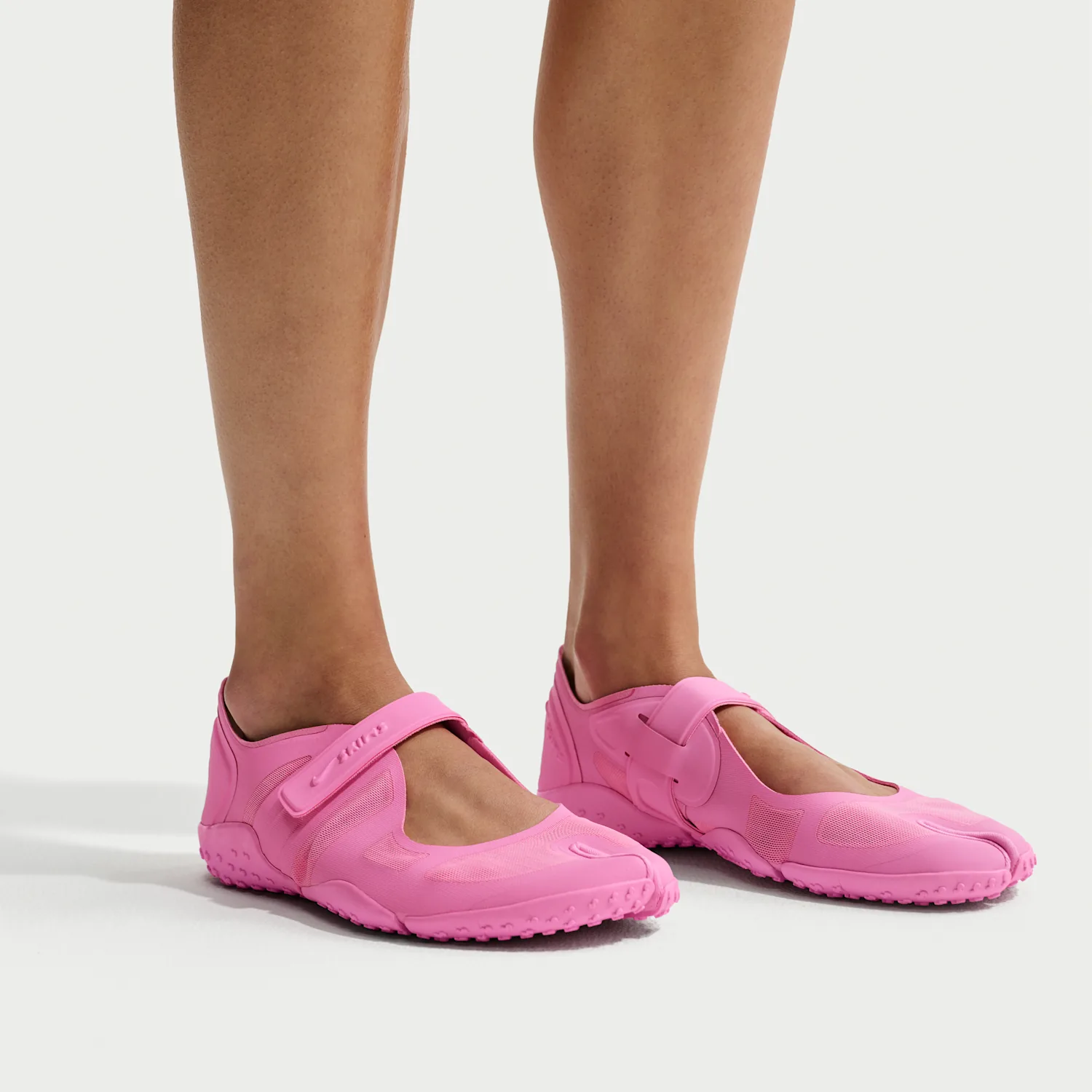 NikeSKIMS Rift Mesh image 3