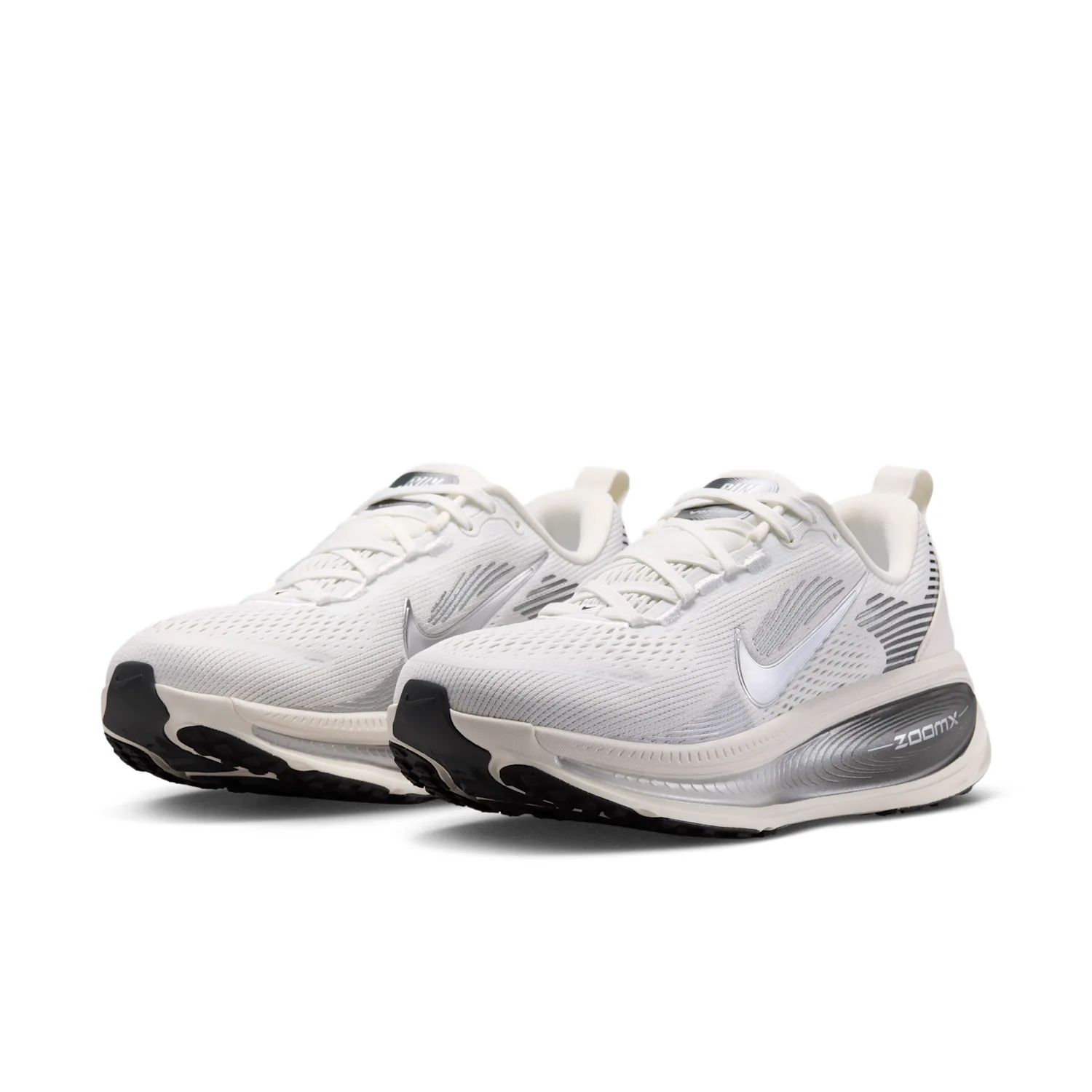 Nike Vomero 18 image 5