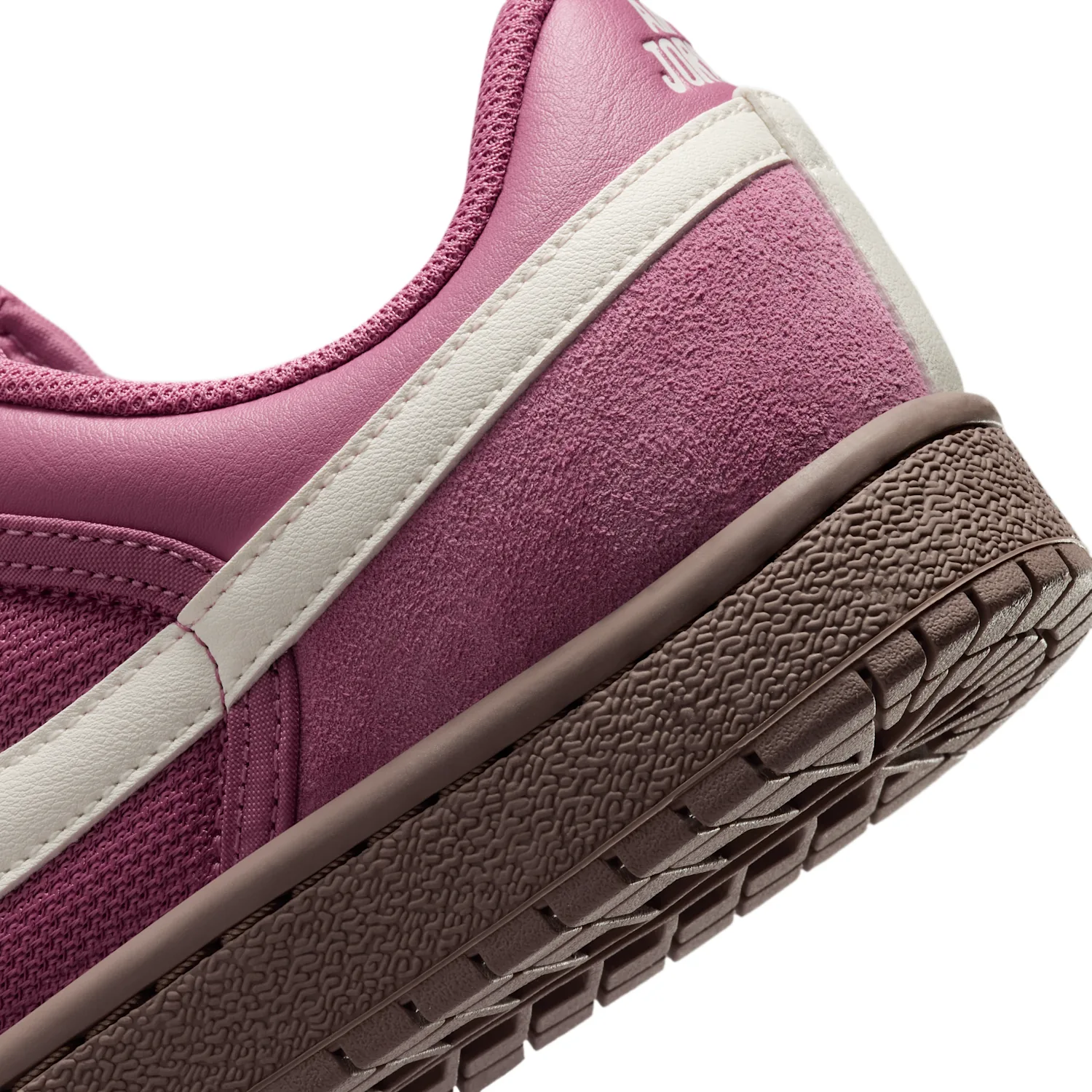 Air Jordan Skyline Low image 8