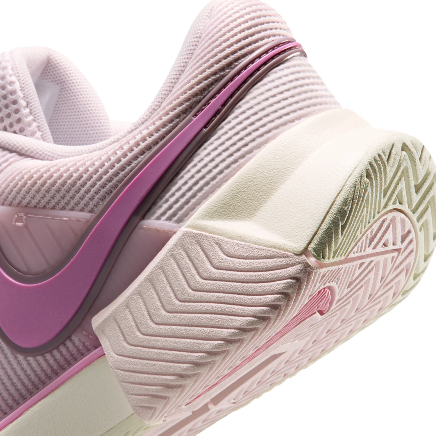 Nike Zoom GP Challenge 1.5 PRM image 9