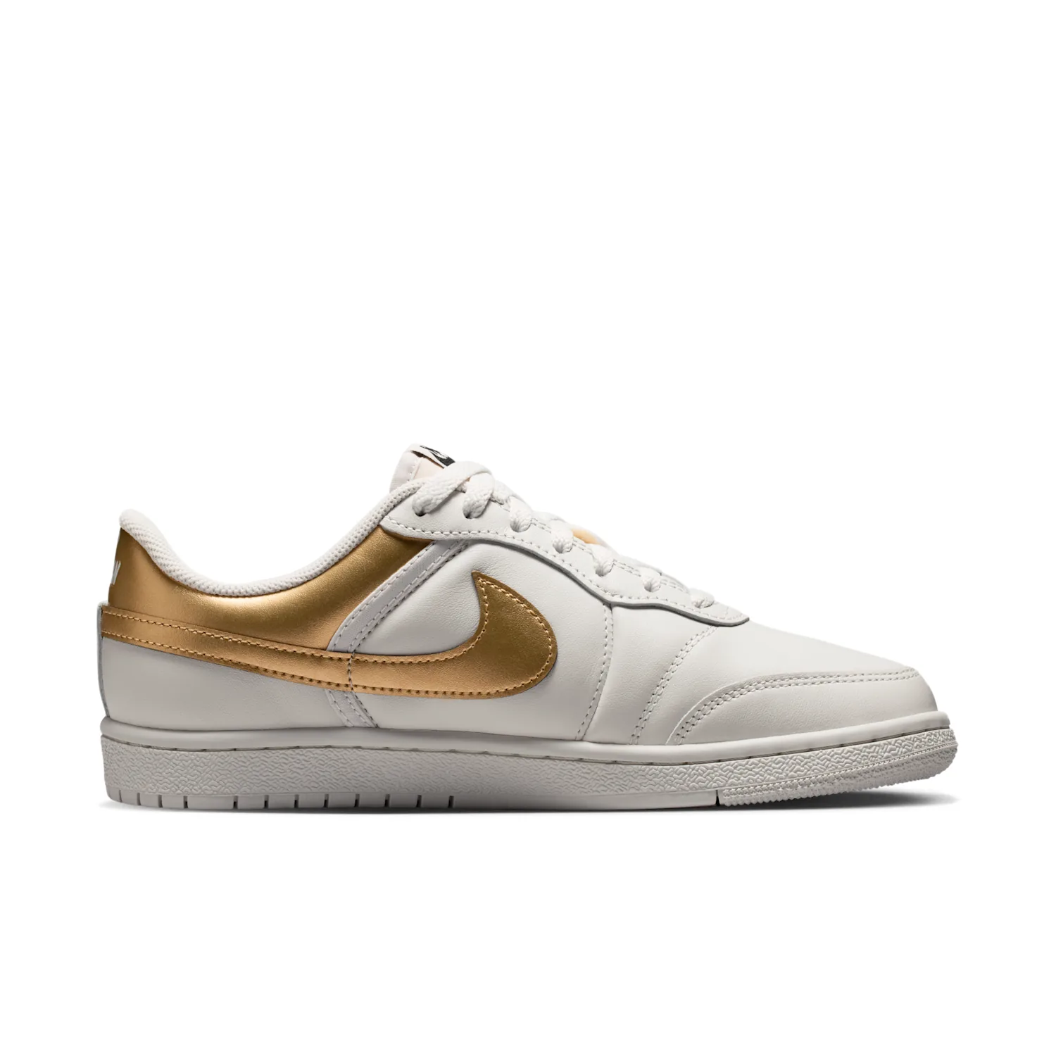 Air Jordan Skyline Low image 3