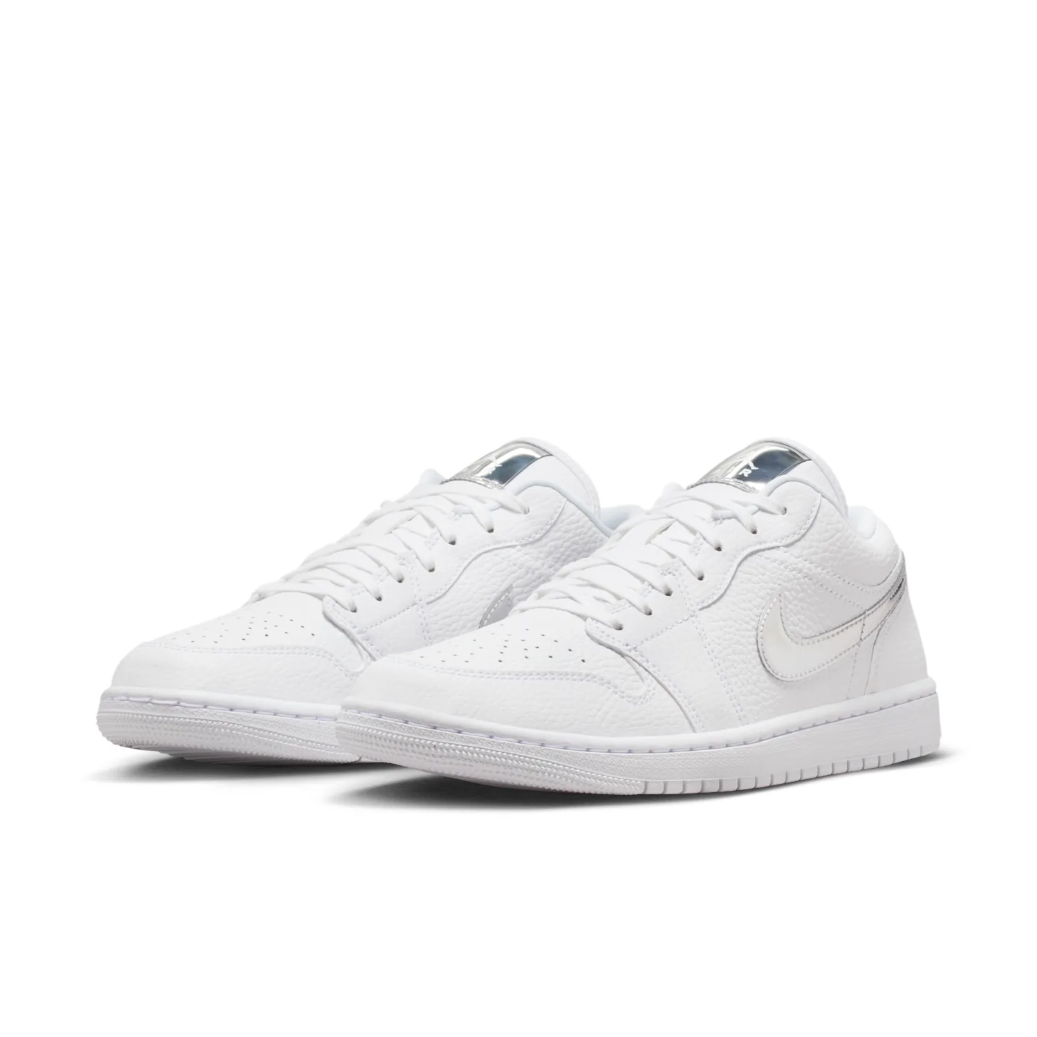 Air Jordan 1 Low SE image 5