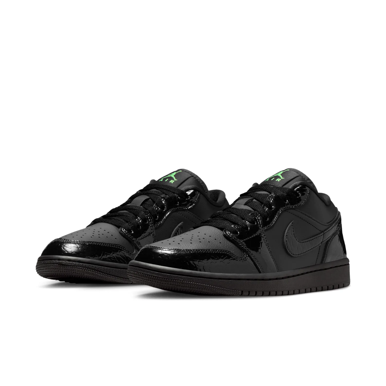 Air Jordan 1 Low SE image 5