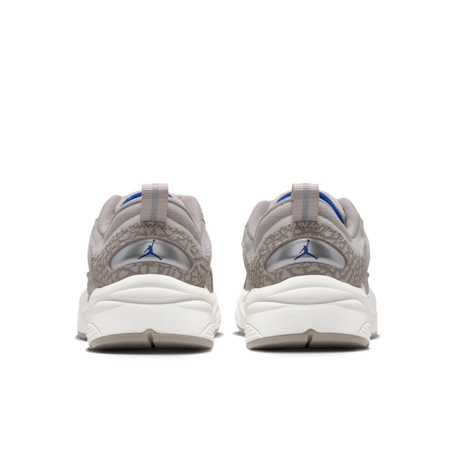 Jordan Trunner O/S image 6