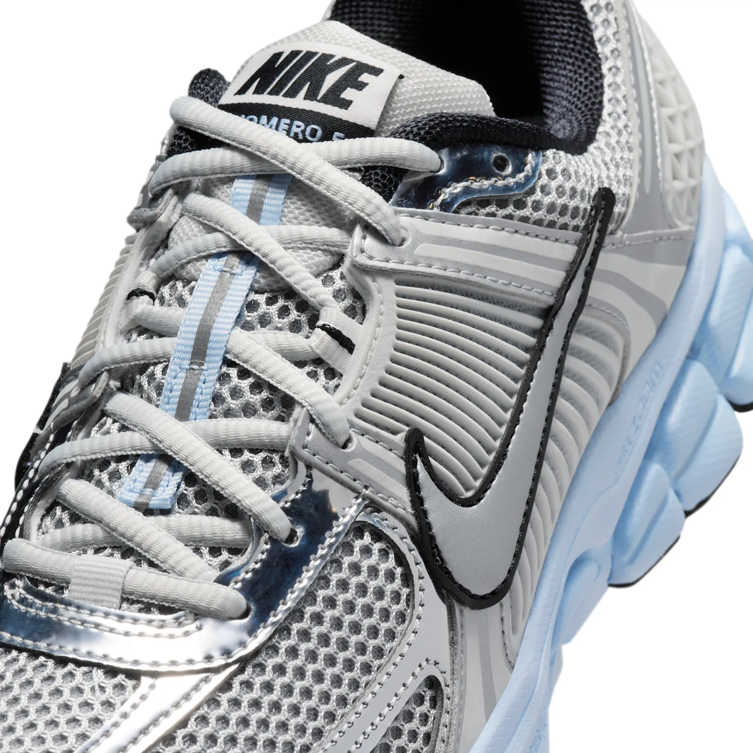 Nike Zoom Vomero 5 image 7