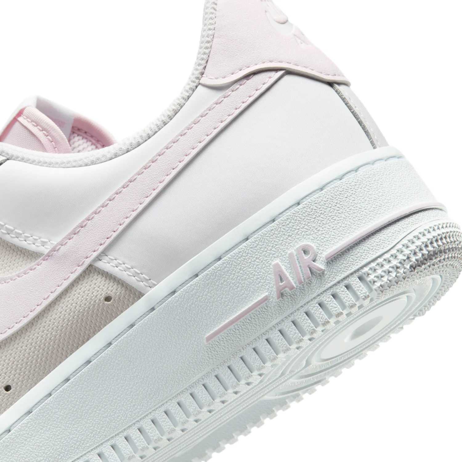 Nike Air Force 1 '07 SE image 8