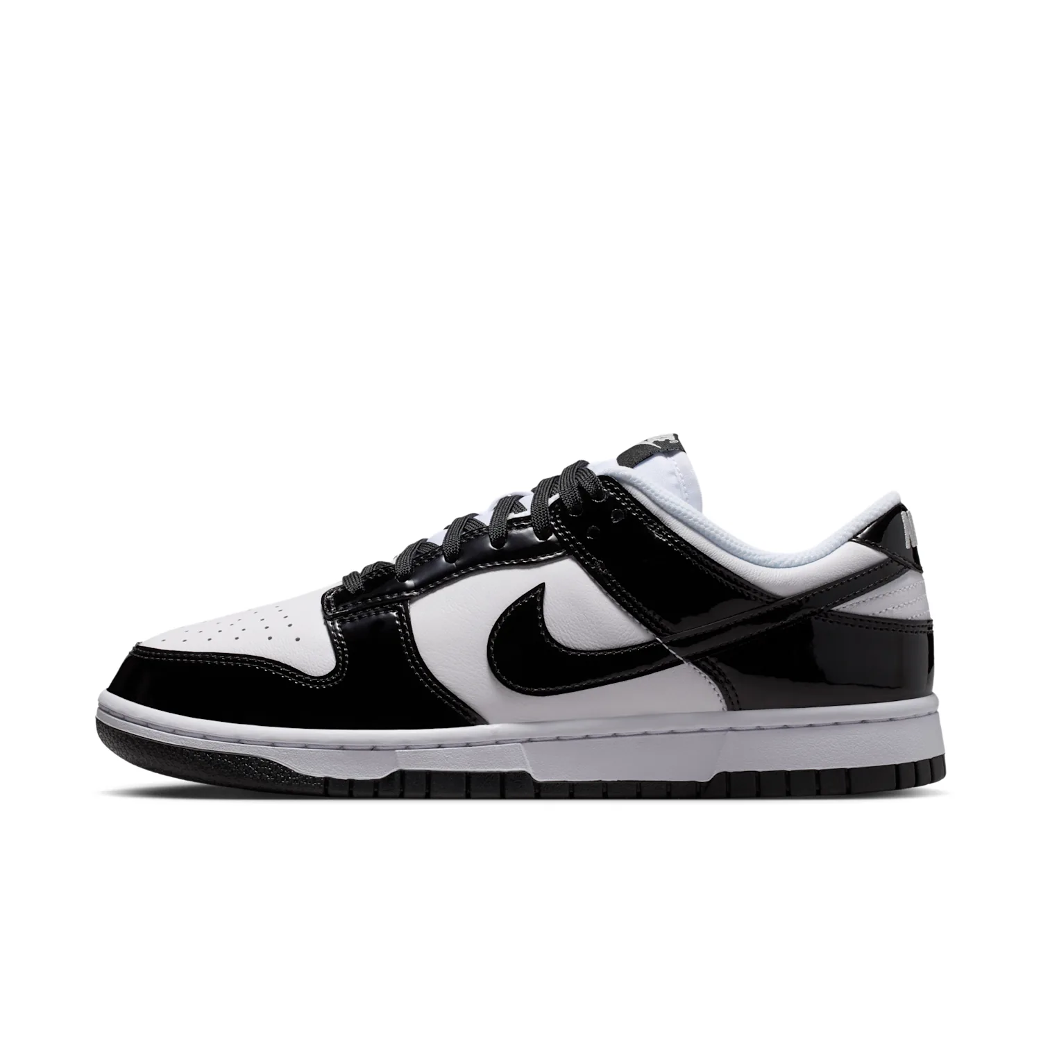 Nike Dunk Low SE