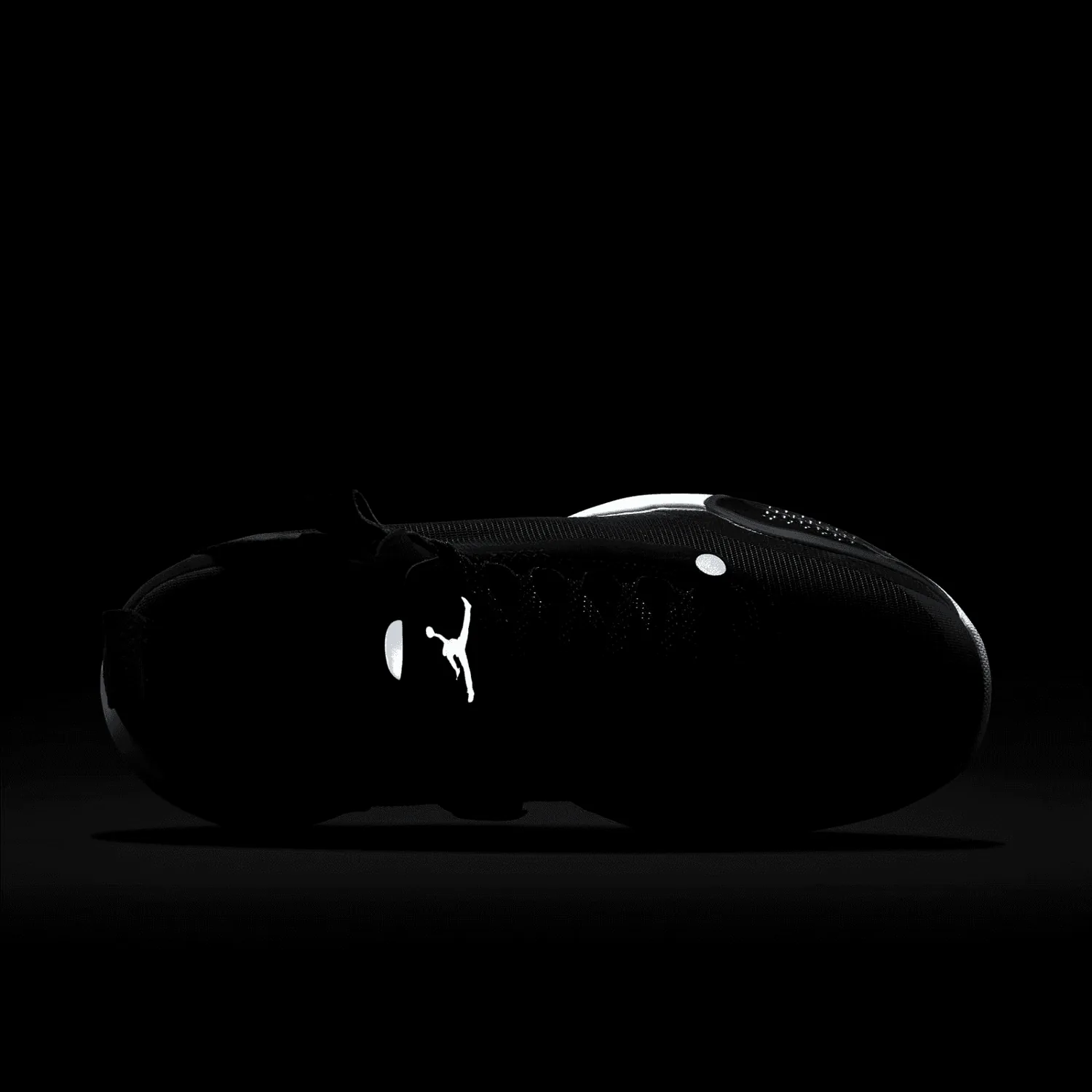 Air Jordan XXXIV Eclipse image 6