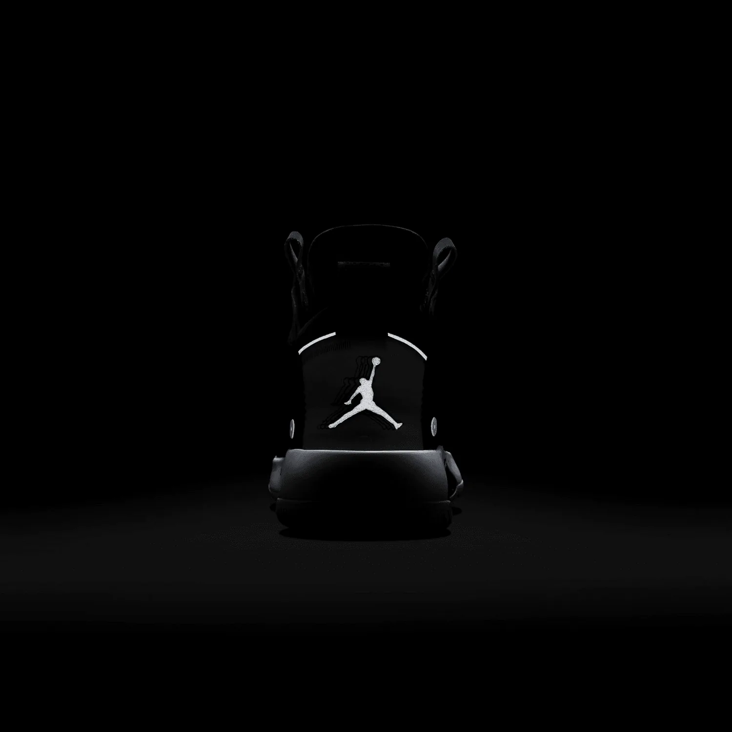Air Jordan XXXIV Eclipse image 7