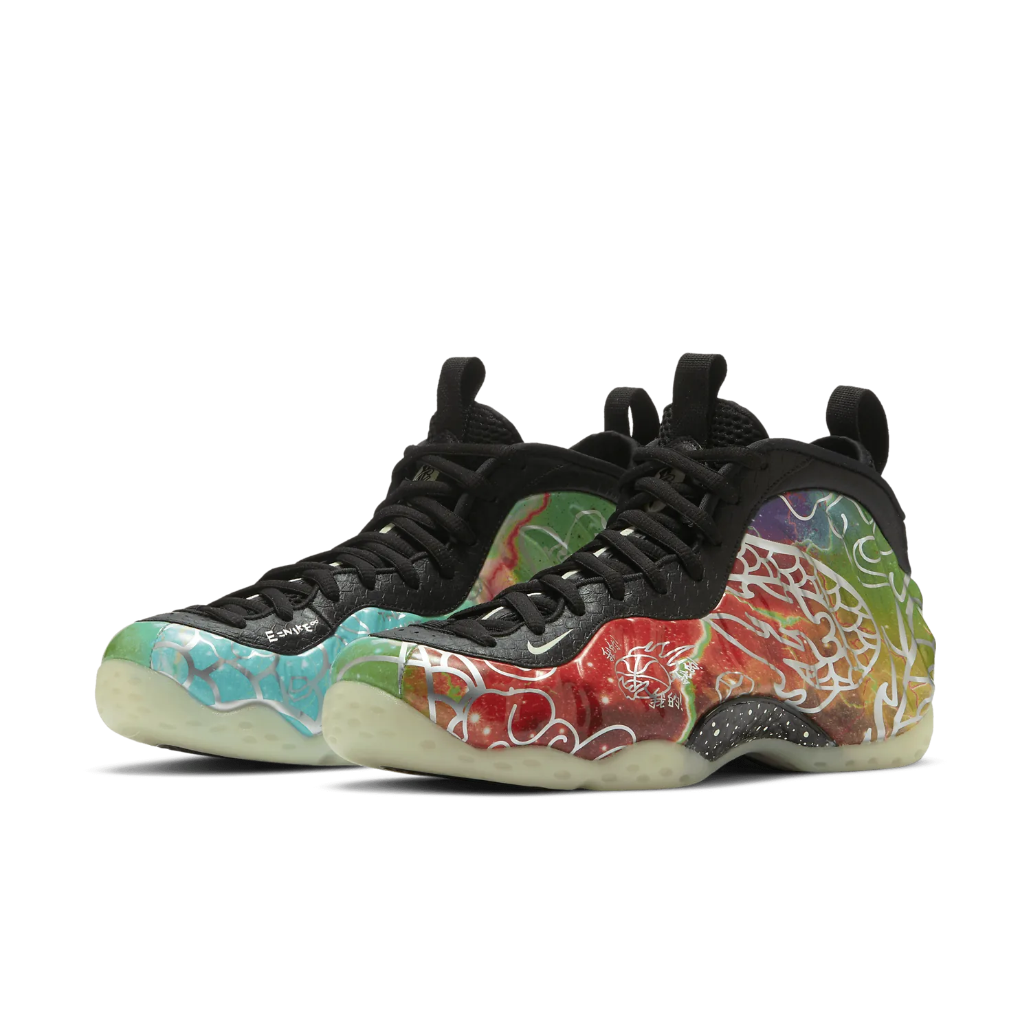 Nike Air Foamposite One Beijing Planet Hoops image 4
