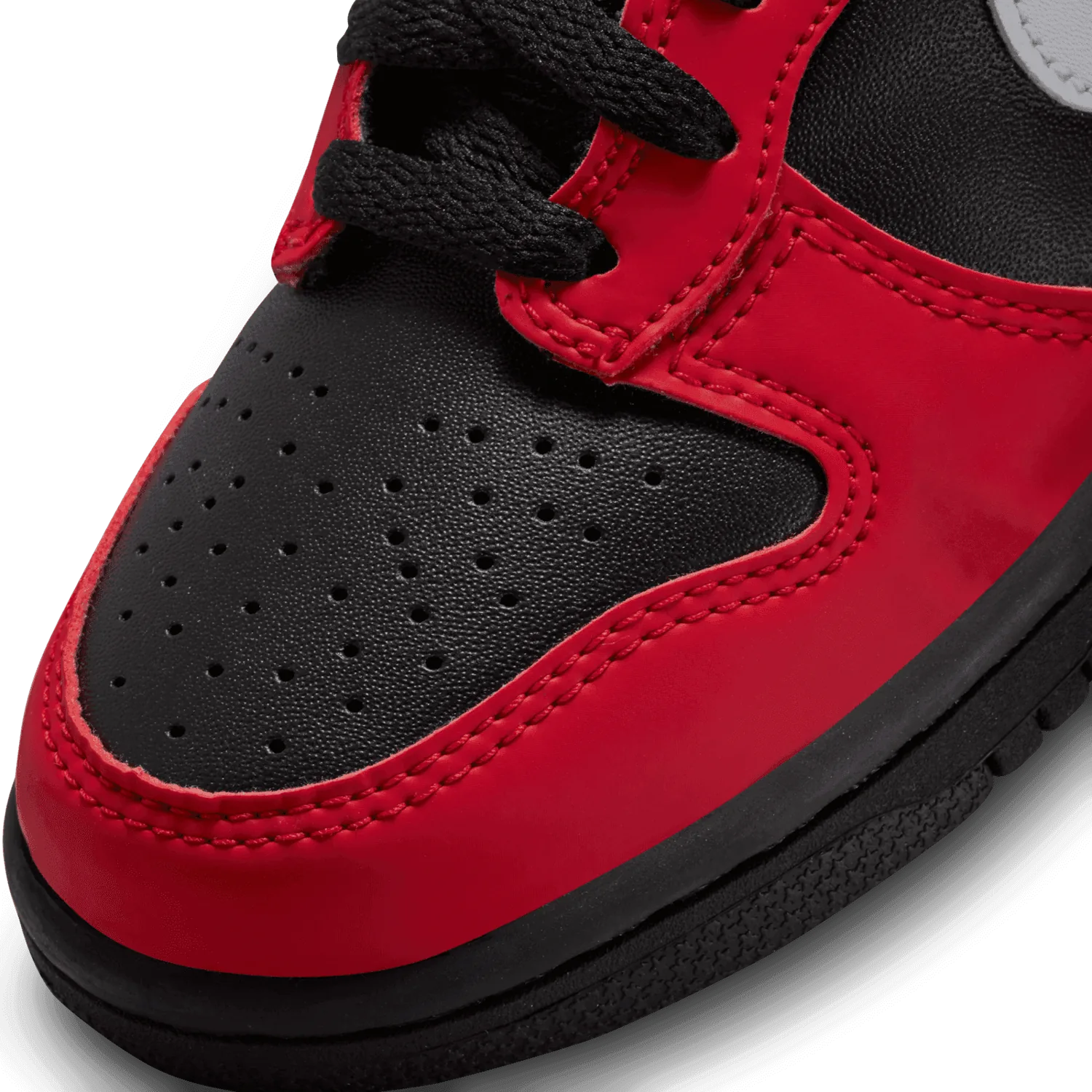 Nike Dunk High Deadpool (GS) image 6