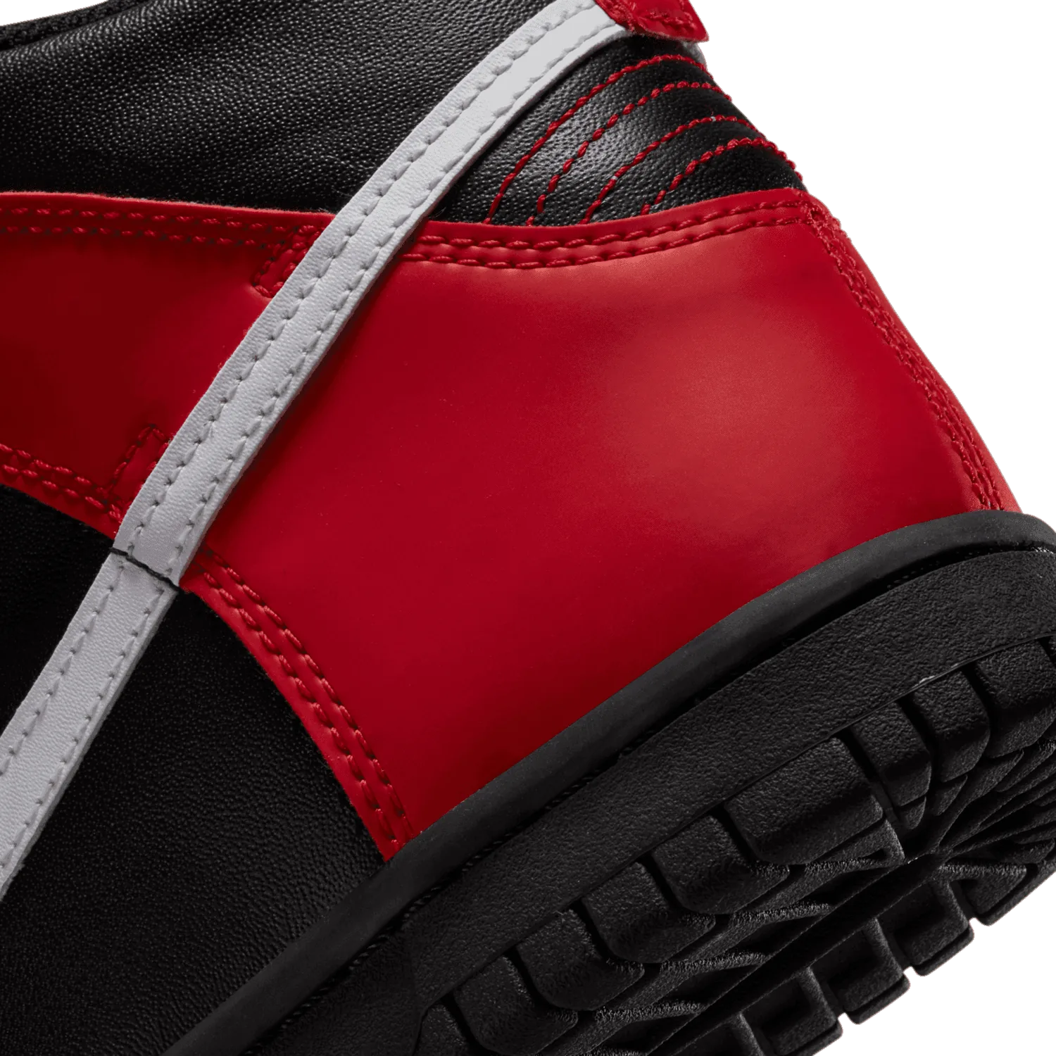 Nike Dunk High Deadpool (GS) image 7