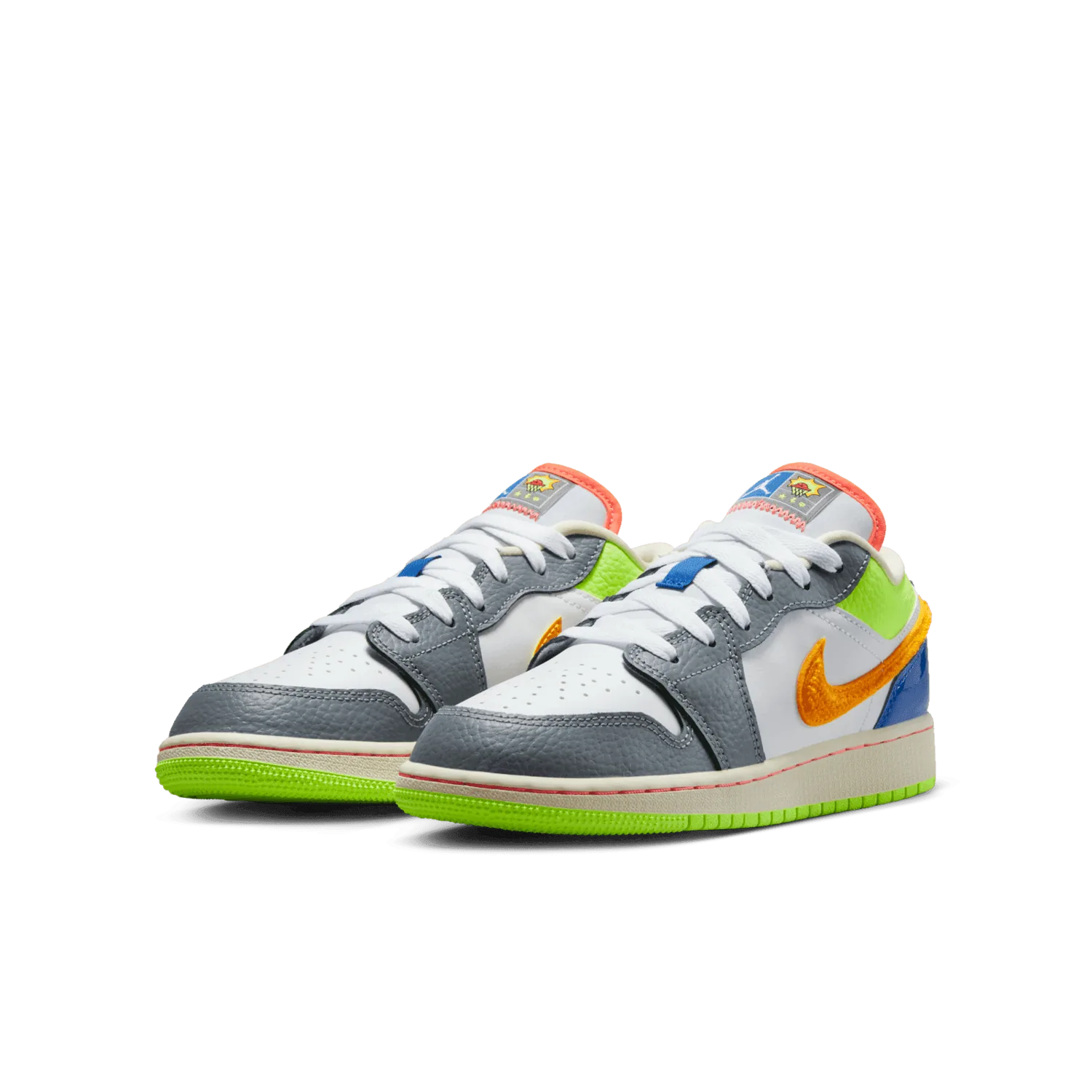 Air Jordan 1 Low Hoops (GS) image 4