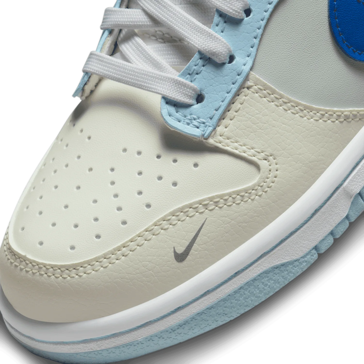 Nike Dunk Low Ivory Hyper Royal (GS) image 6