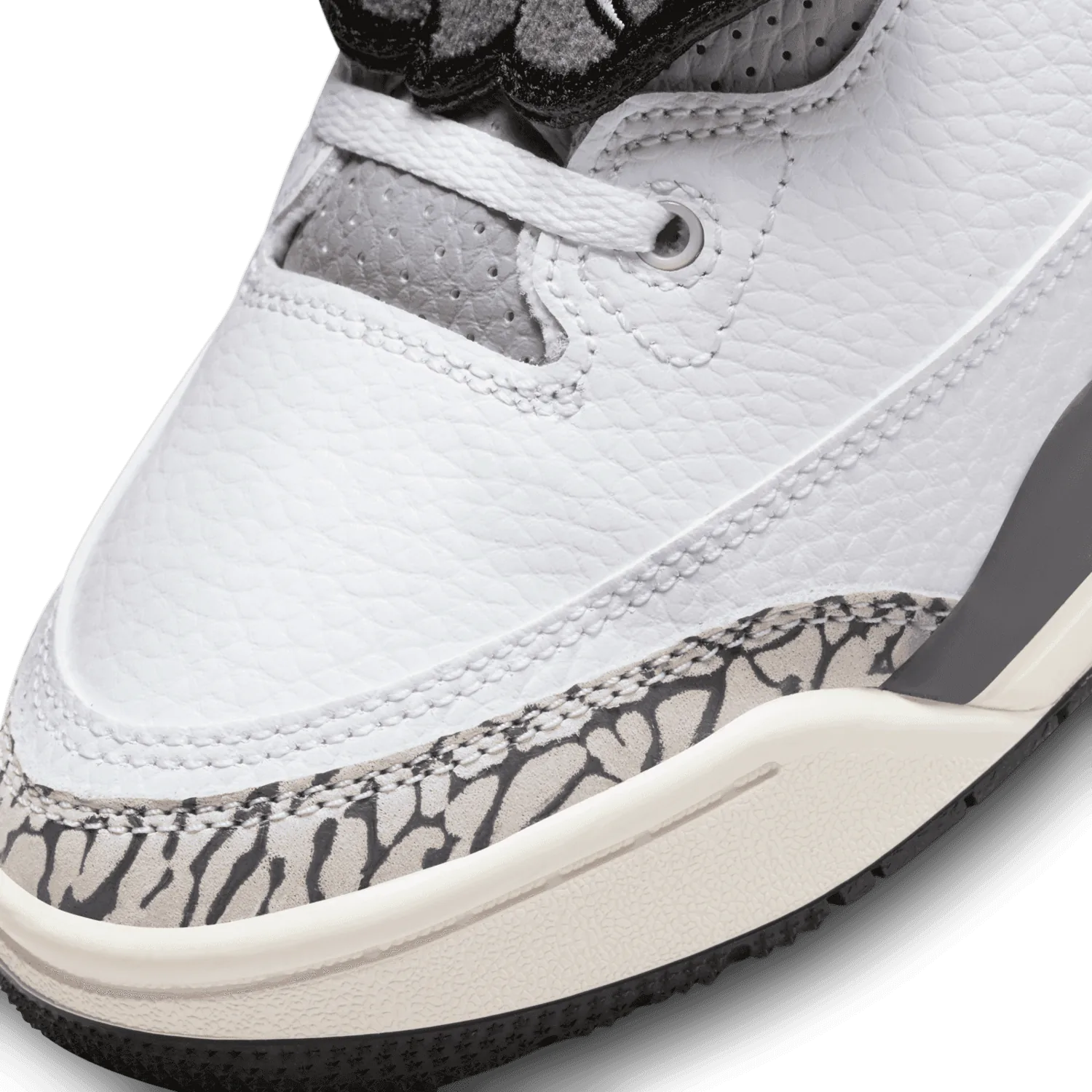 Air Jordan 3 Retro Hide N' Sneak (PS) image 6