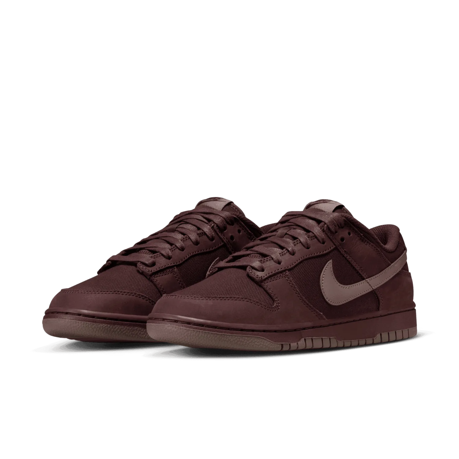 Nike Dunk Low Premium Burgundy Crush Plum Eclipse image 4