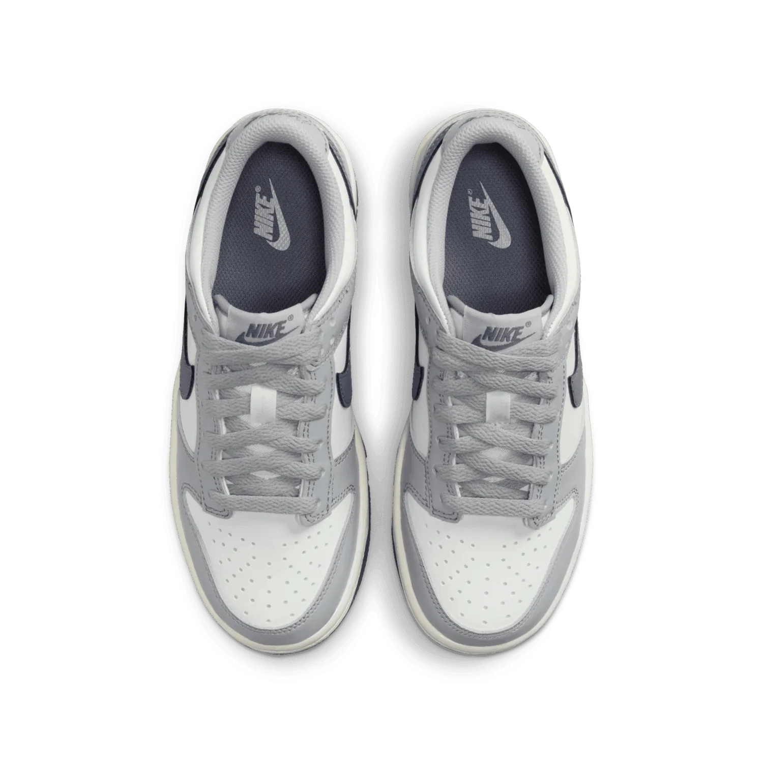 Nike Dunk Low Platinum Tint Light Carbon (GS) image 3