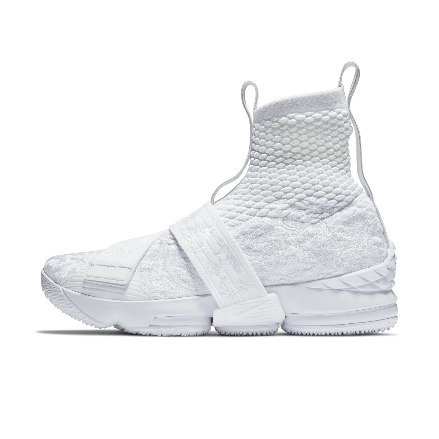 Nike LeBron 15 Lifestyle KITH City of Angels image 2