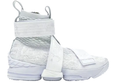 Nike LeBron 15 Lifestyle KITH City of Angels