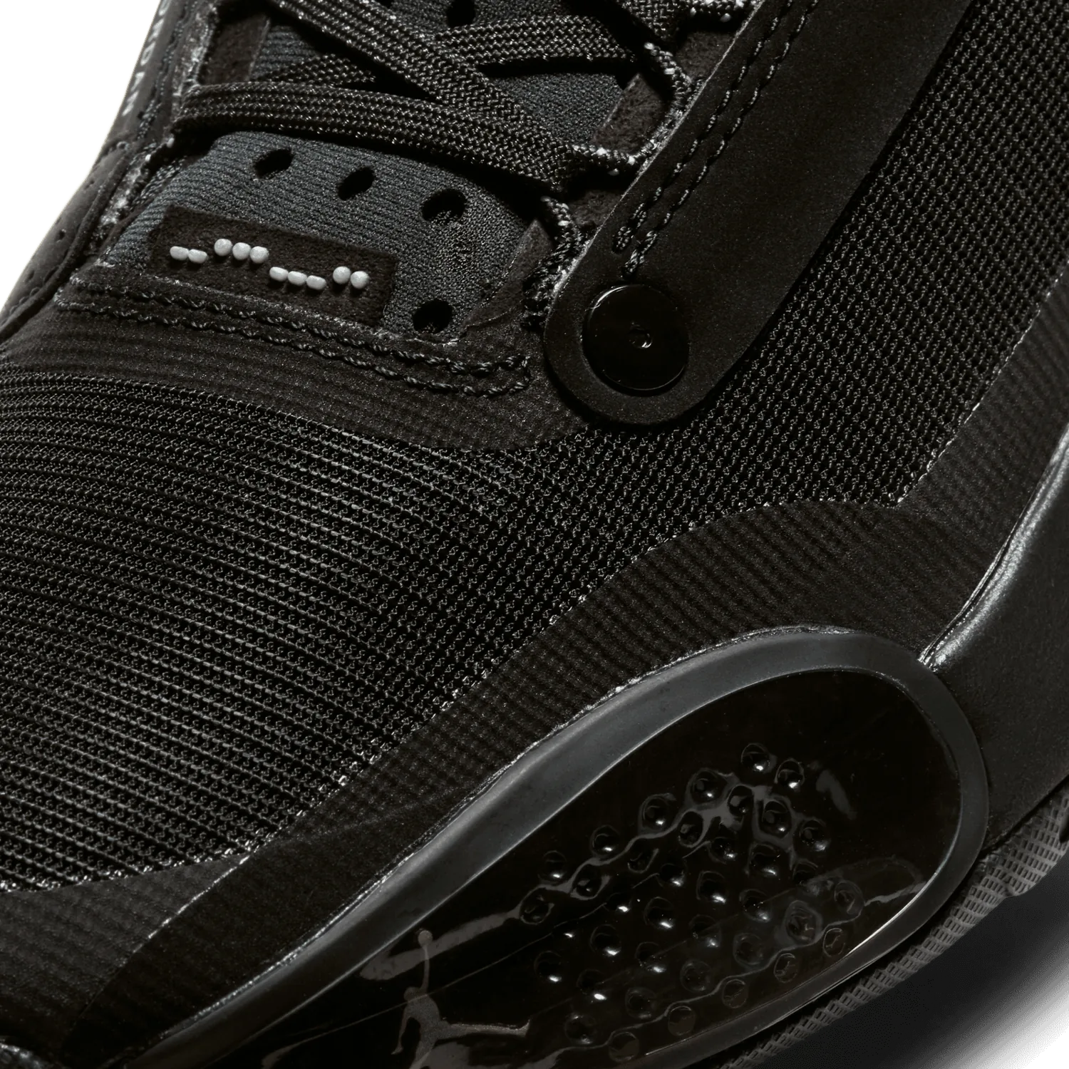 Air Jordan XXXIV Black Cat image 2