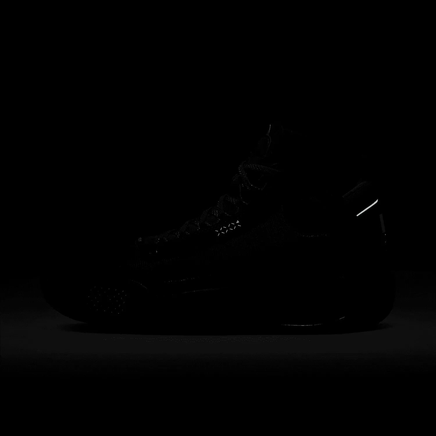 Air Jordan XXXIV Black Cat image 9