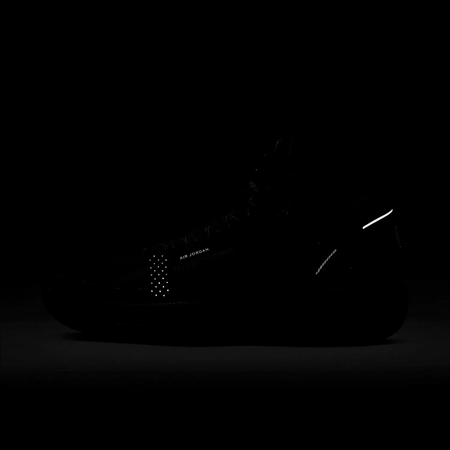 Air Jordan XXXIV Black Cat image 10