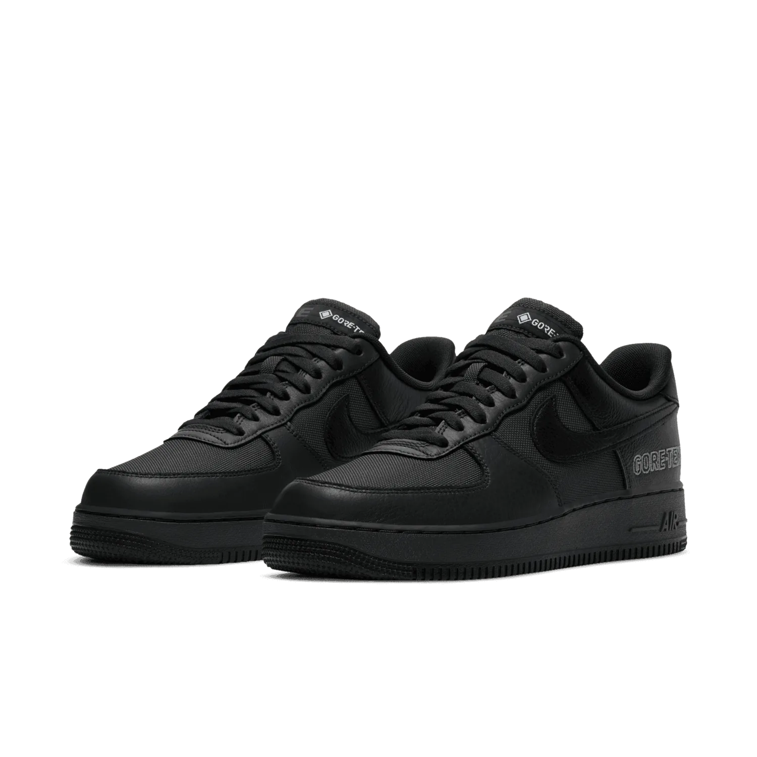 Nike Air Force 1 GTX Shoes image 4