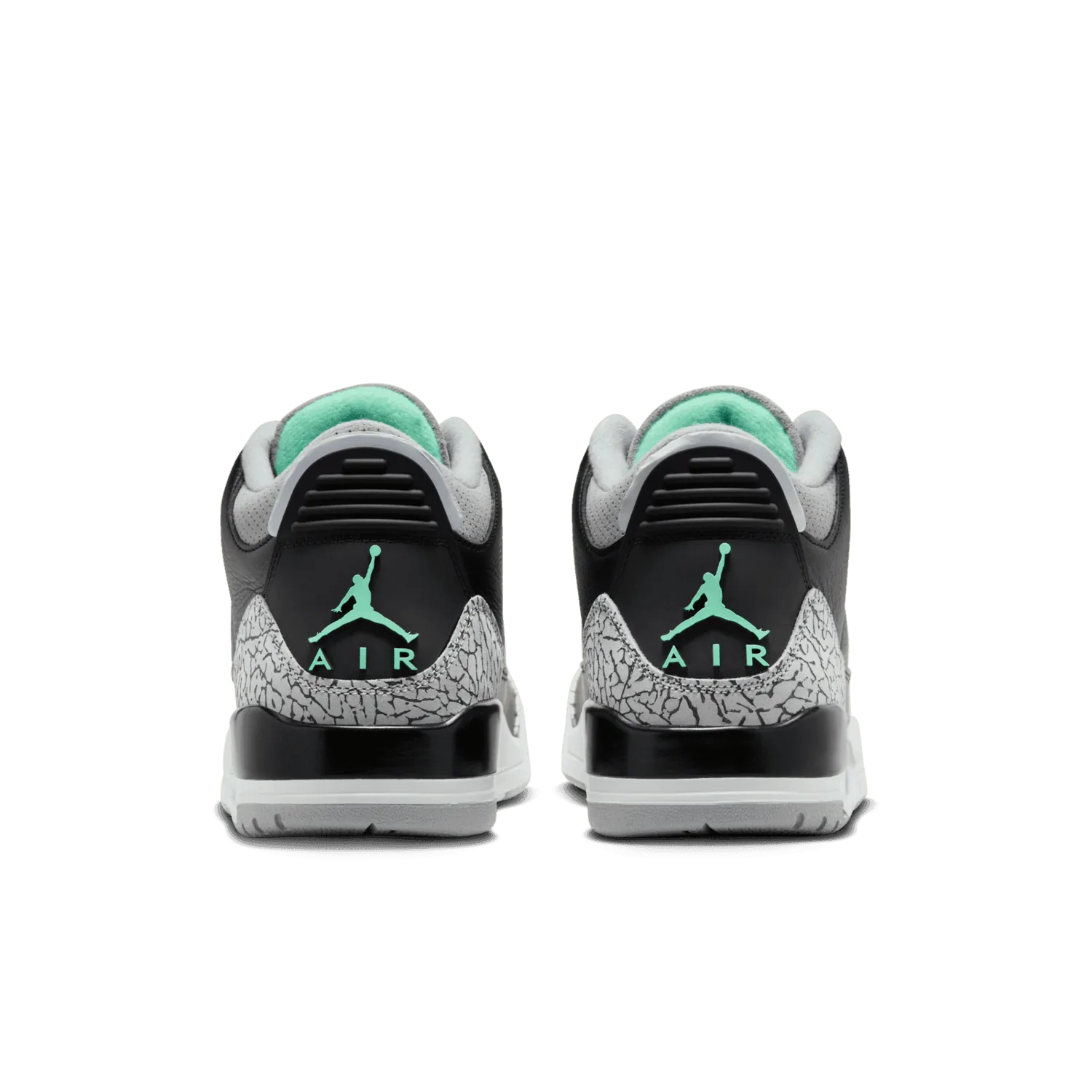 Air Jordan 3 Retro Green Glow image 5